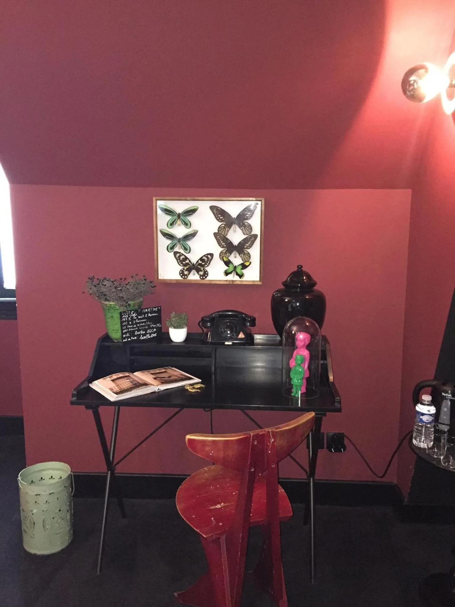 Seating area in La Villa 1901