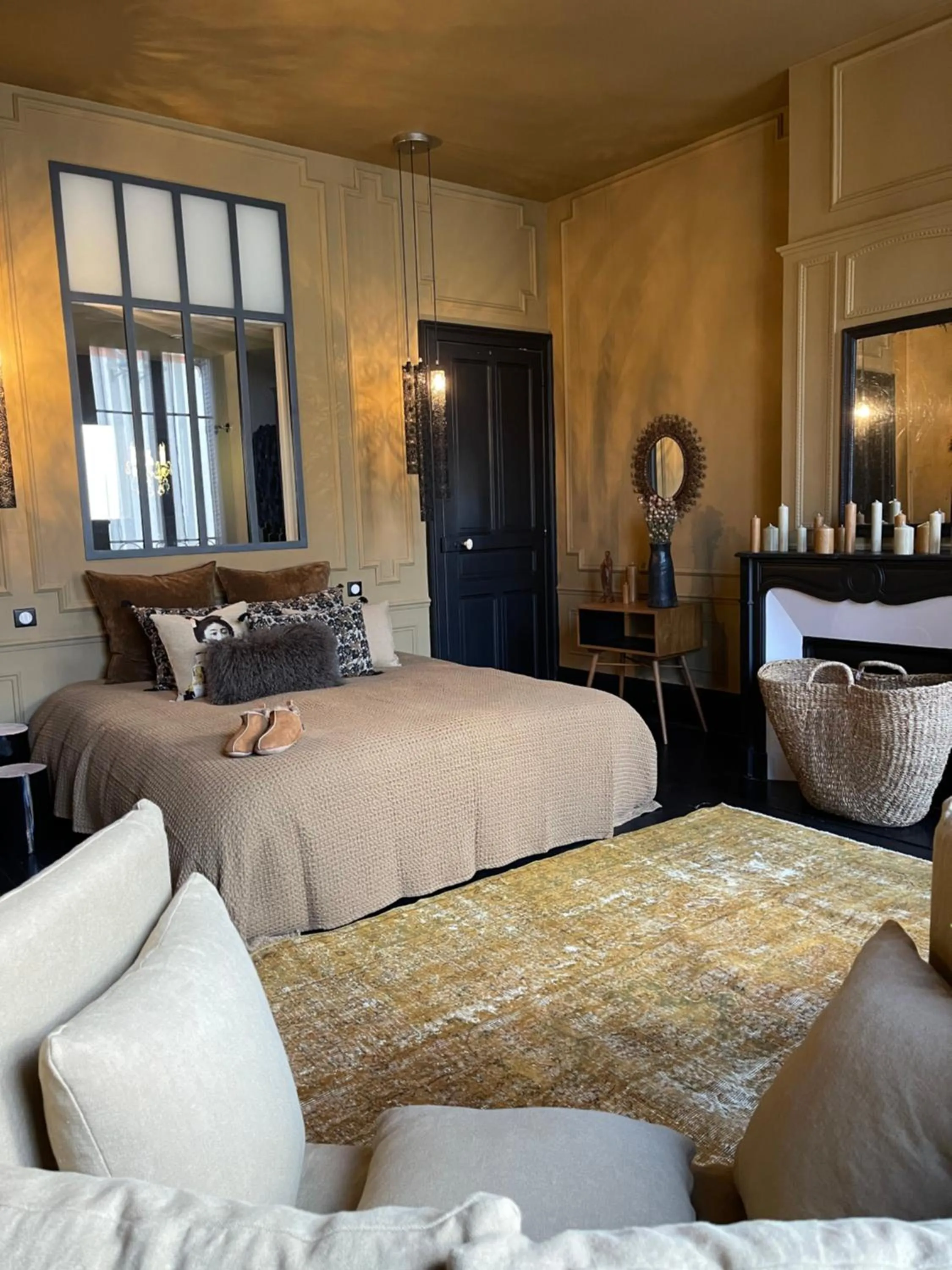 Photo of the whole room in La Villa 1901