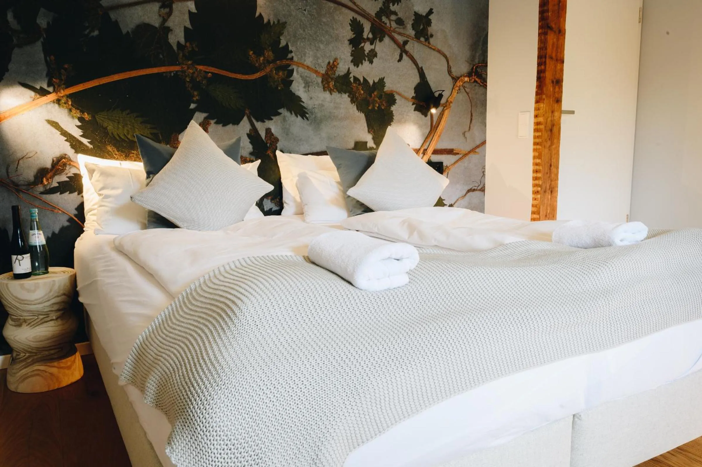 Bed in Boutiquehotel Kloster Pfalzel