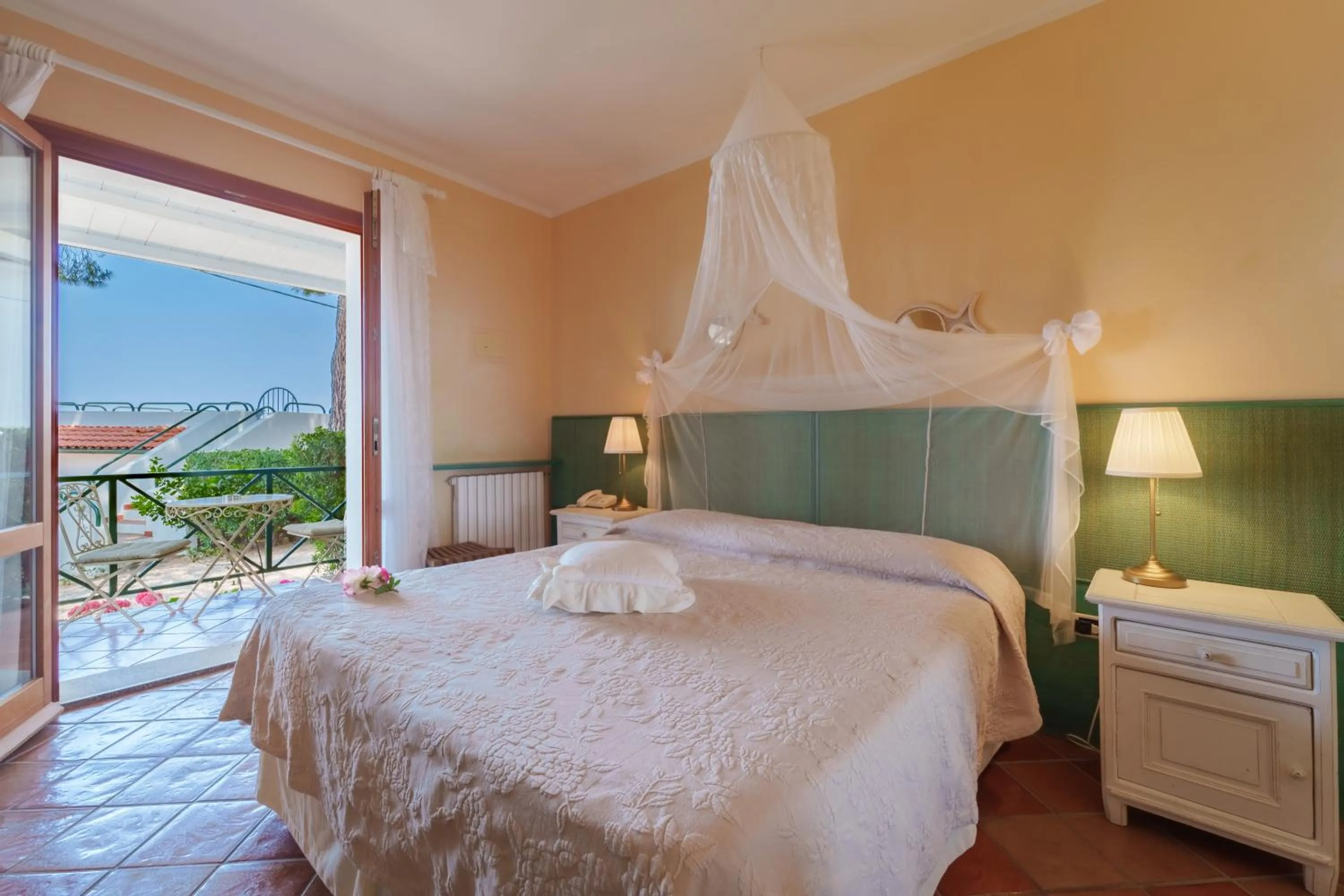 Bed in Hotel Gallo Nero