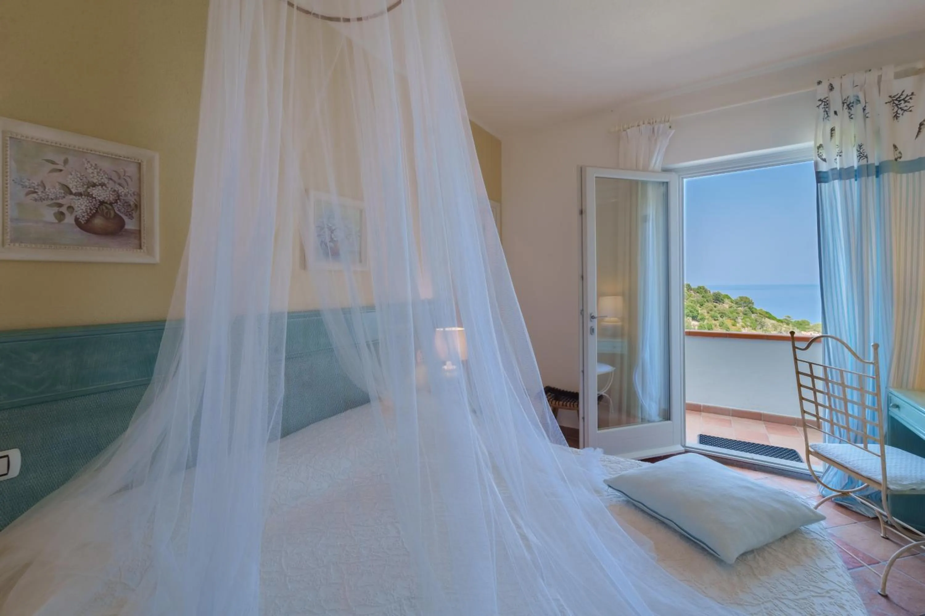 Bed in Hotel Gallo Nero