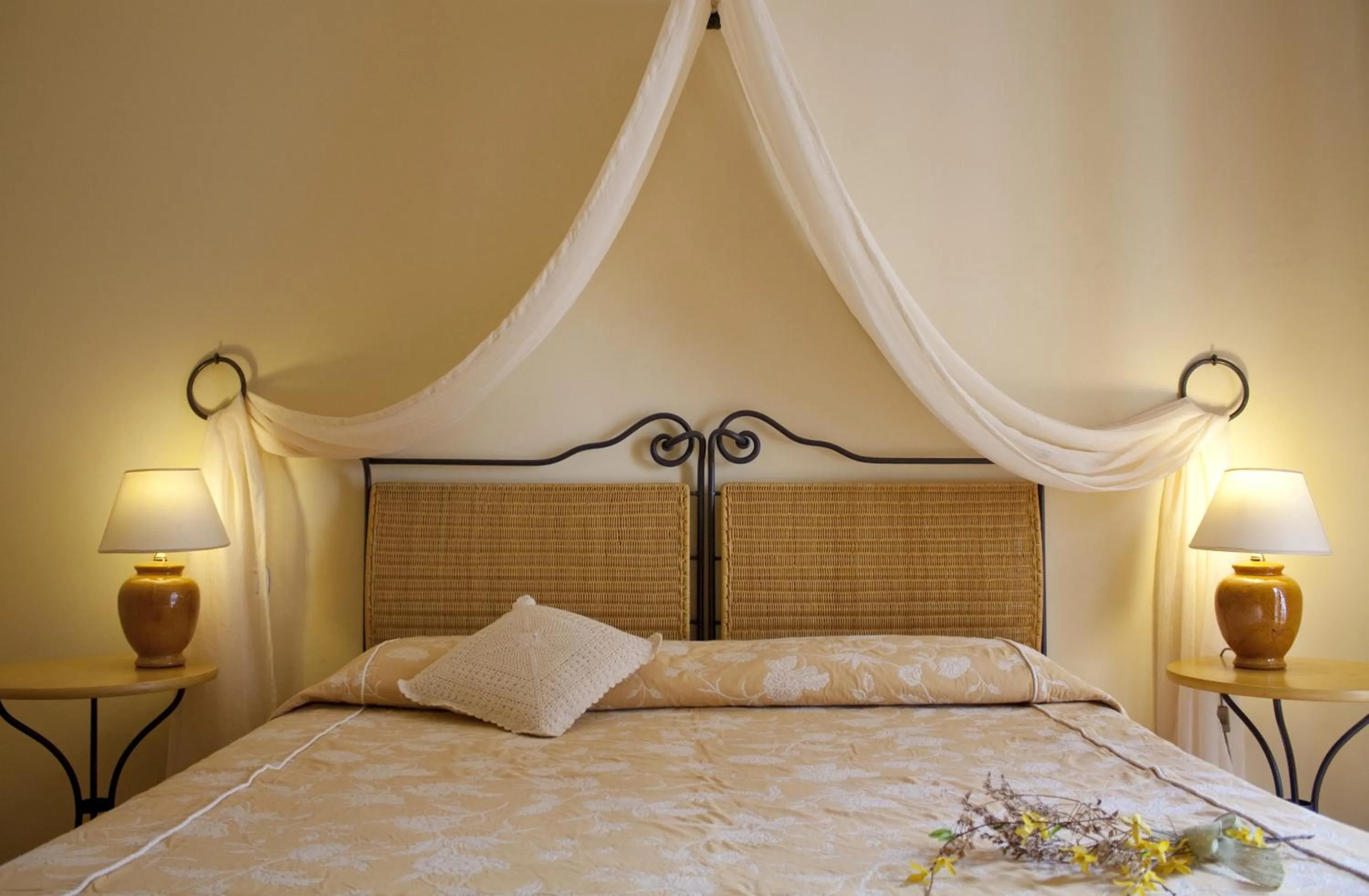 Bed in Hotel Gallo Nero