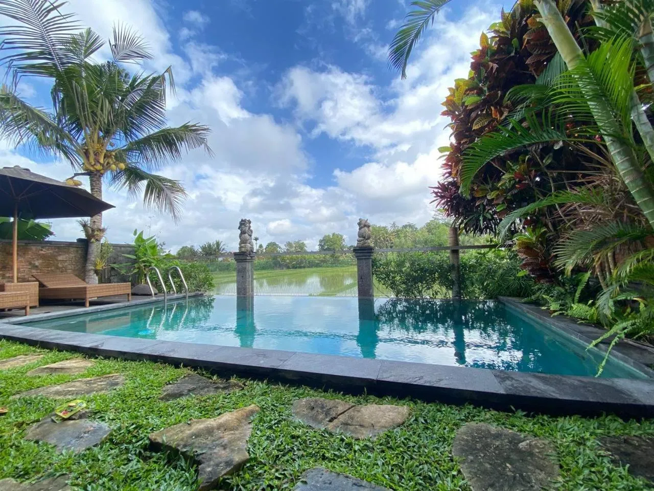 Sitala Villa