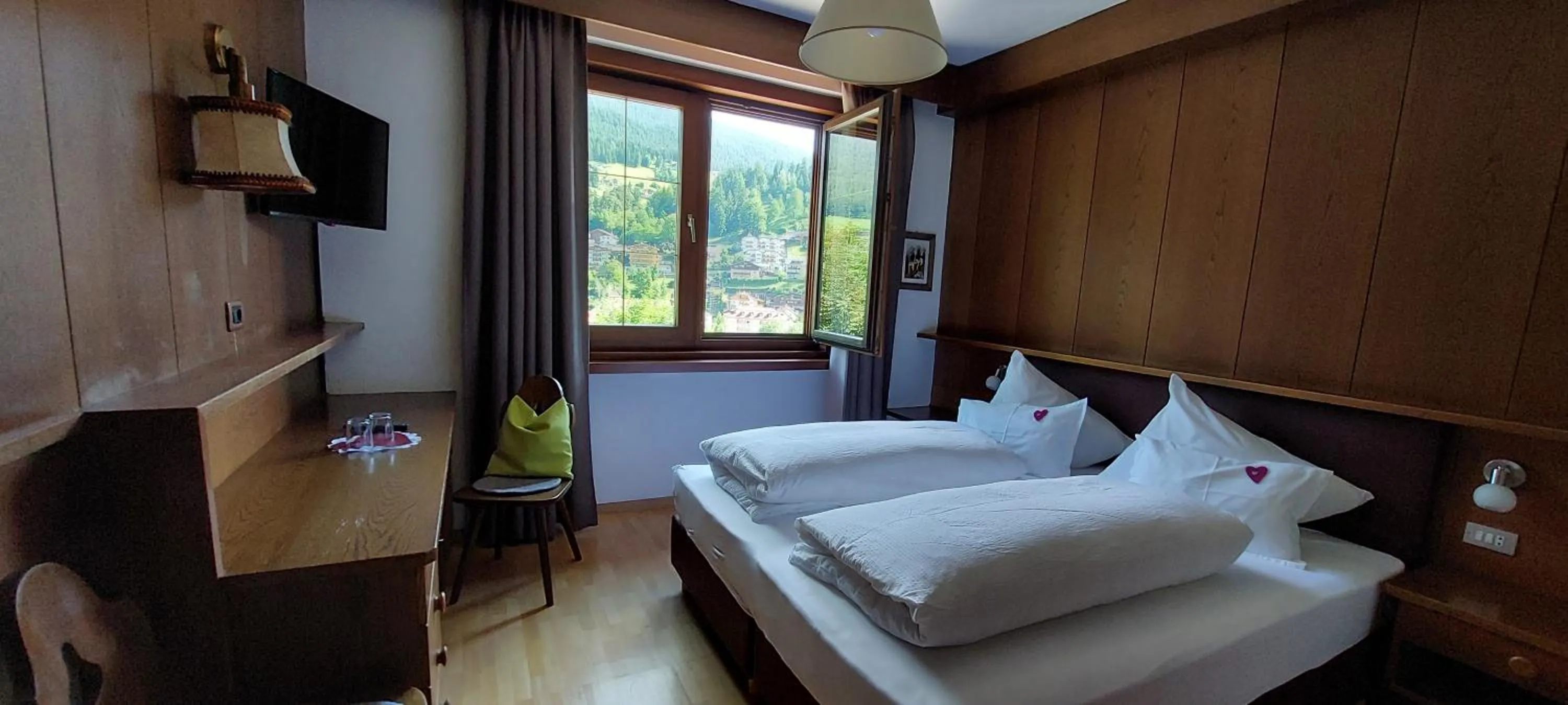 Bed in Garni Panoramik