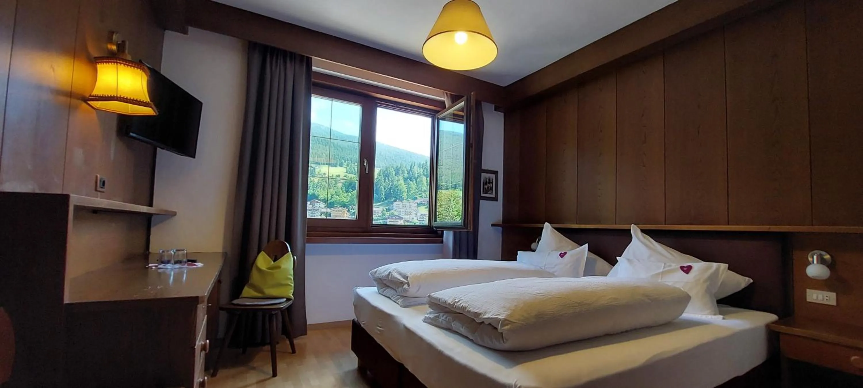 Bed in Garni Panoramik