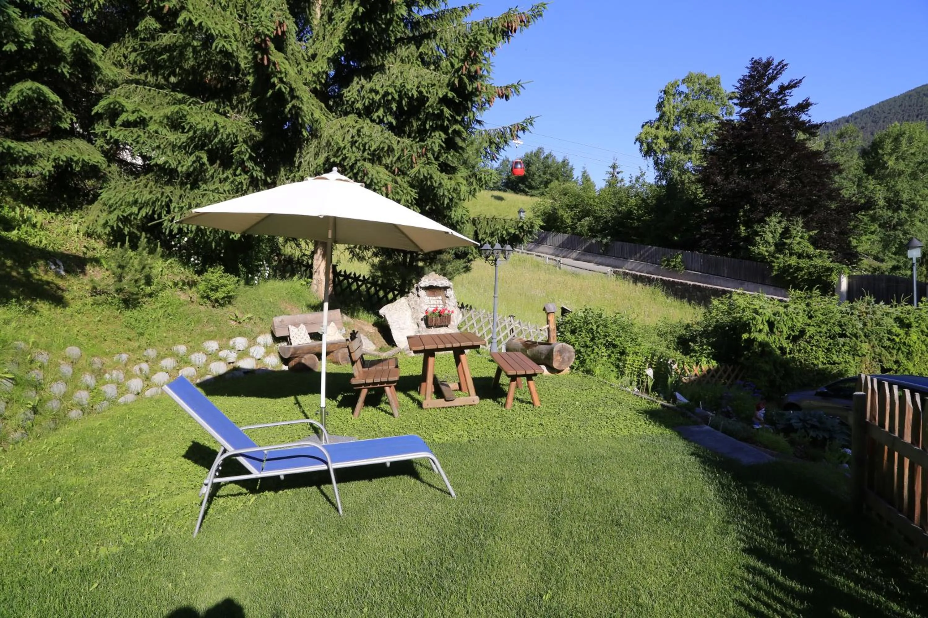 Property building in Garni Panoramik