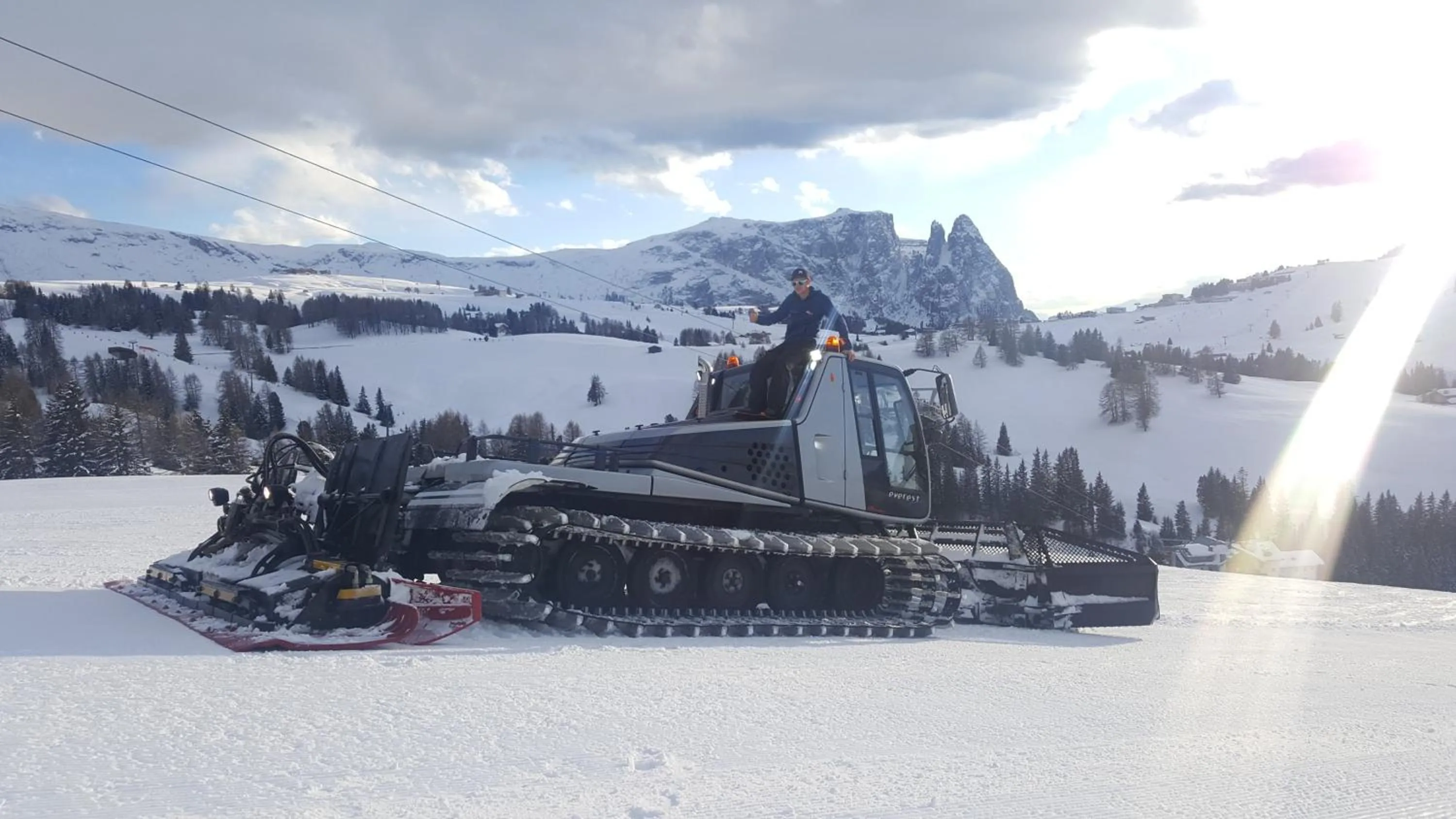 Skiing in Garni Panoramik