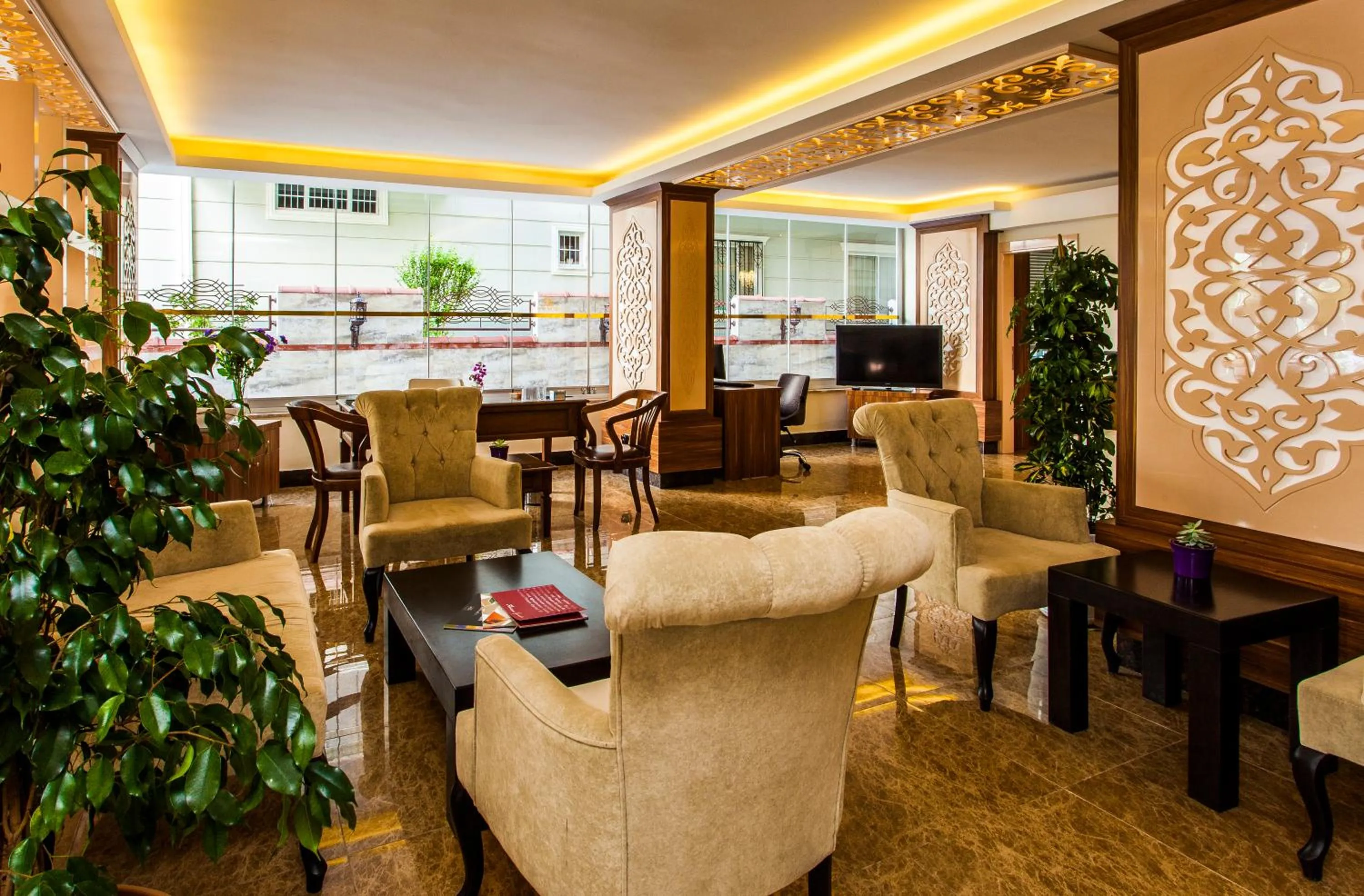 Lobby or reception in Oba Time Hotel