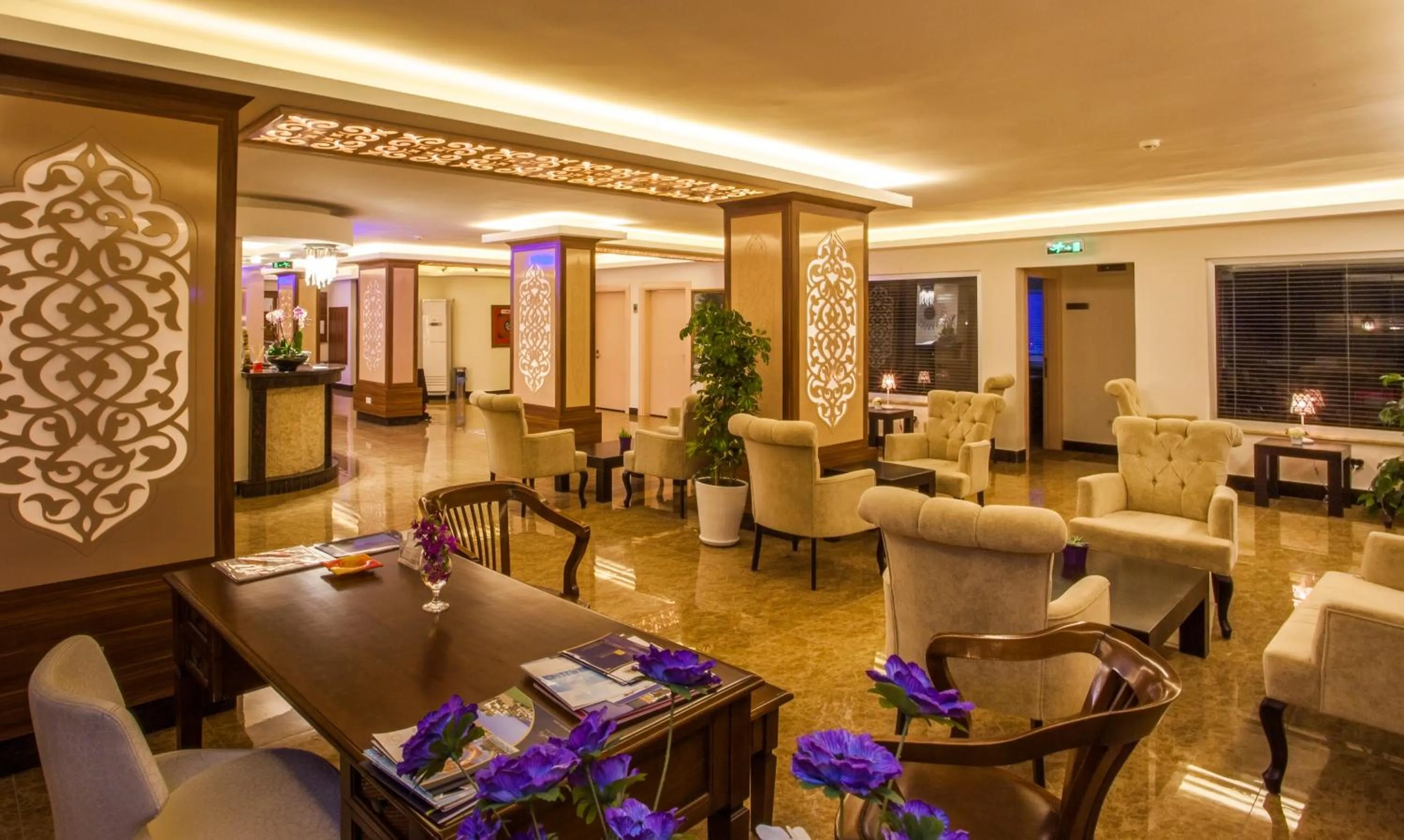 Lobby or reception in Oba Time Hotel