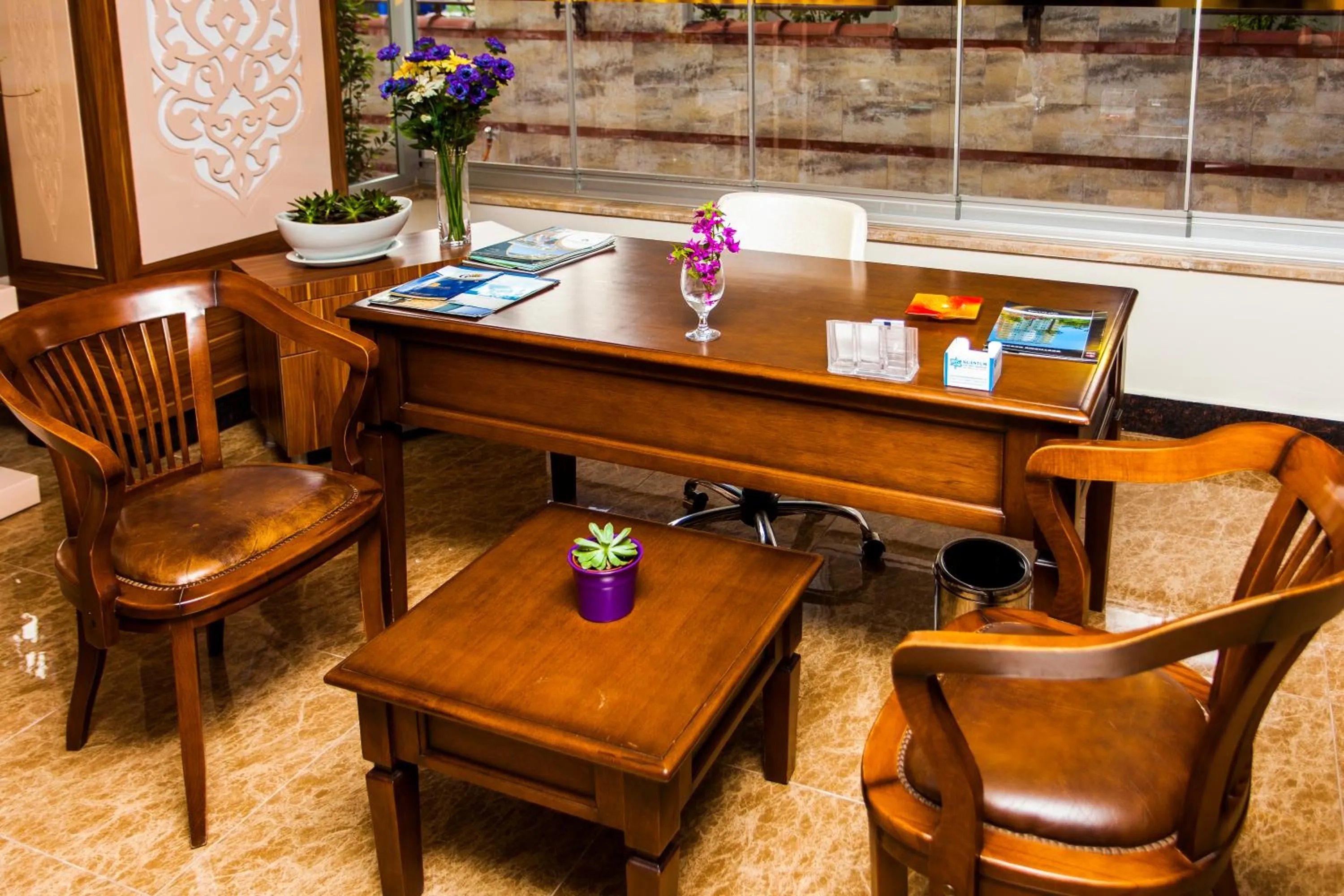 Living room in Oba Time Hotel