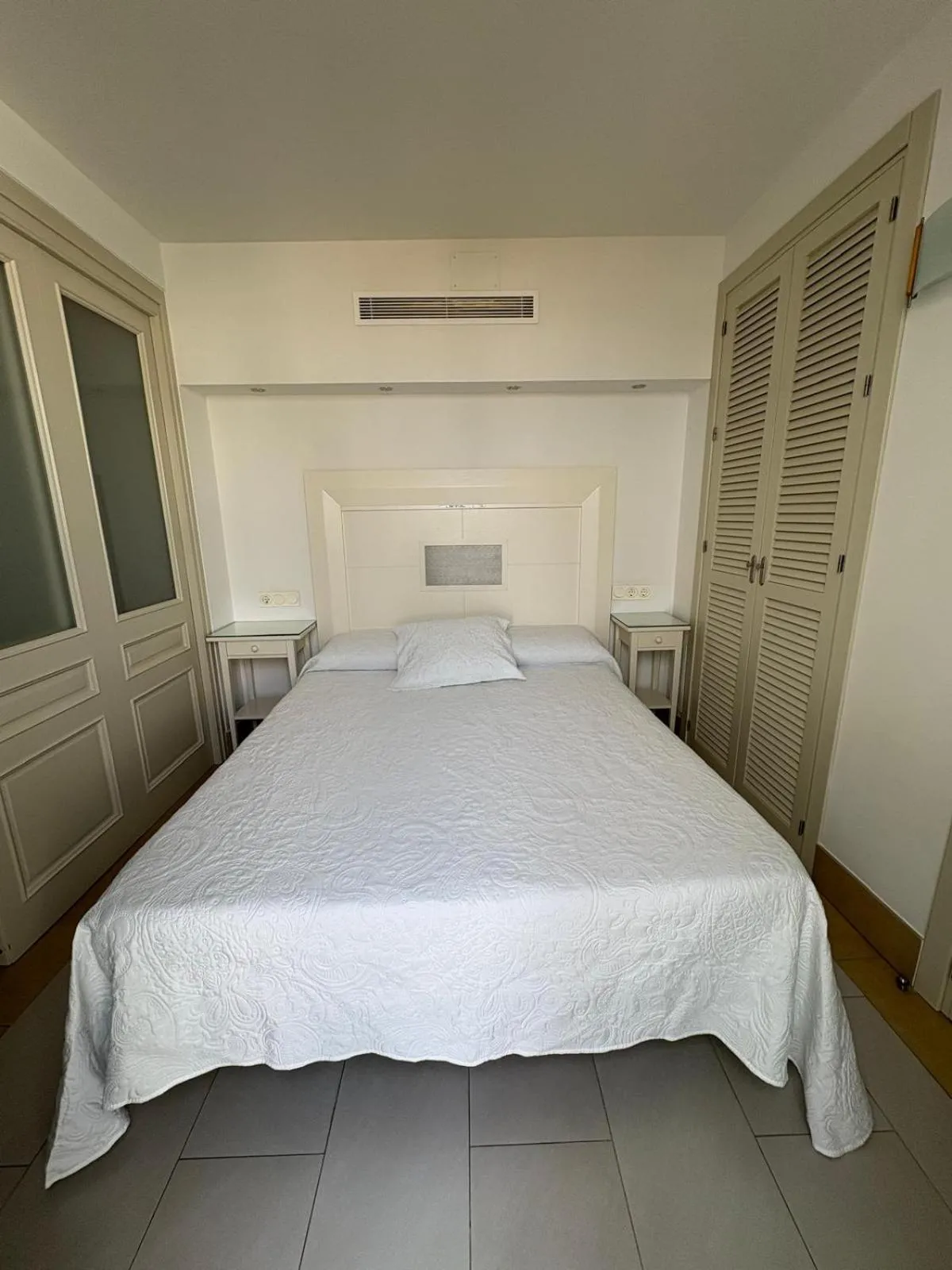 Bed in Hostal El Alojado de Velarde