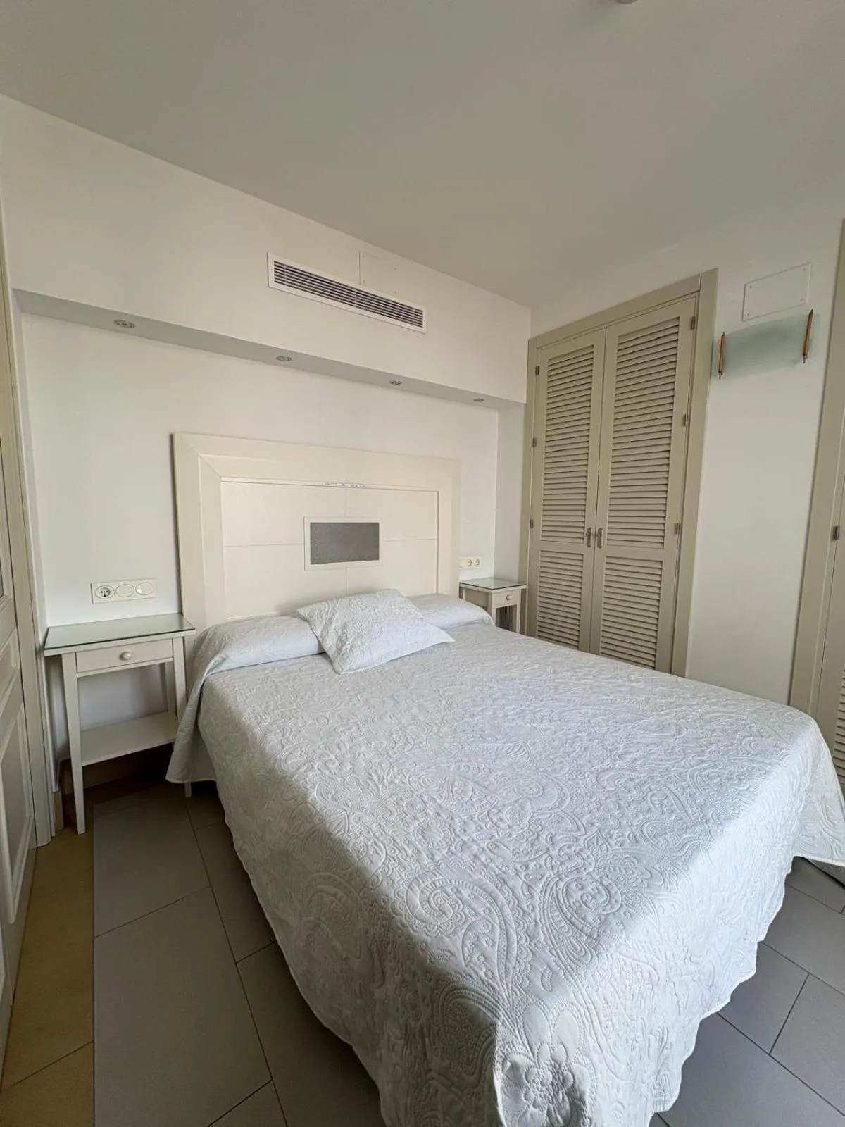 Bed in Hostal El Alojado de Velarde