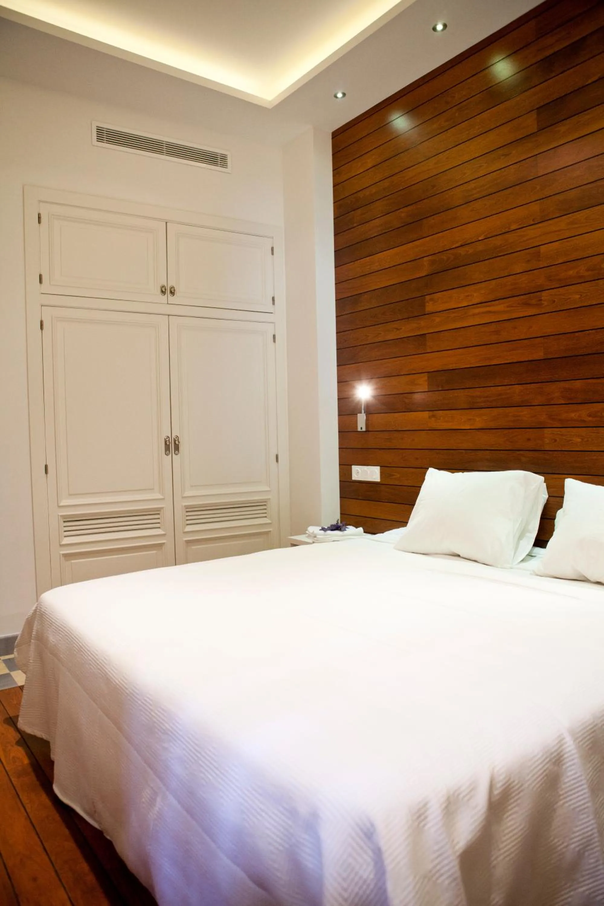 Bed in Hostal El Alojado de Velarde