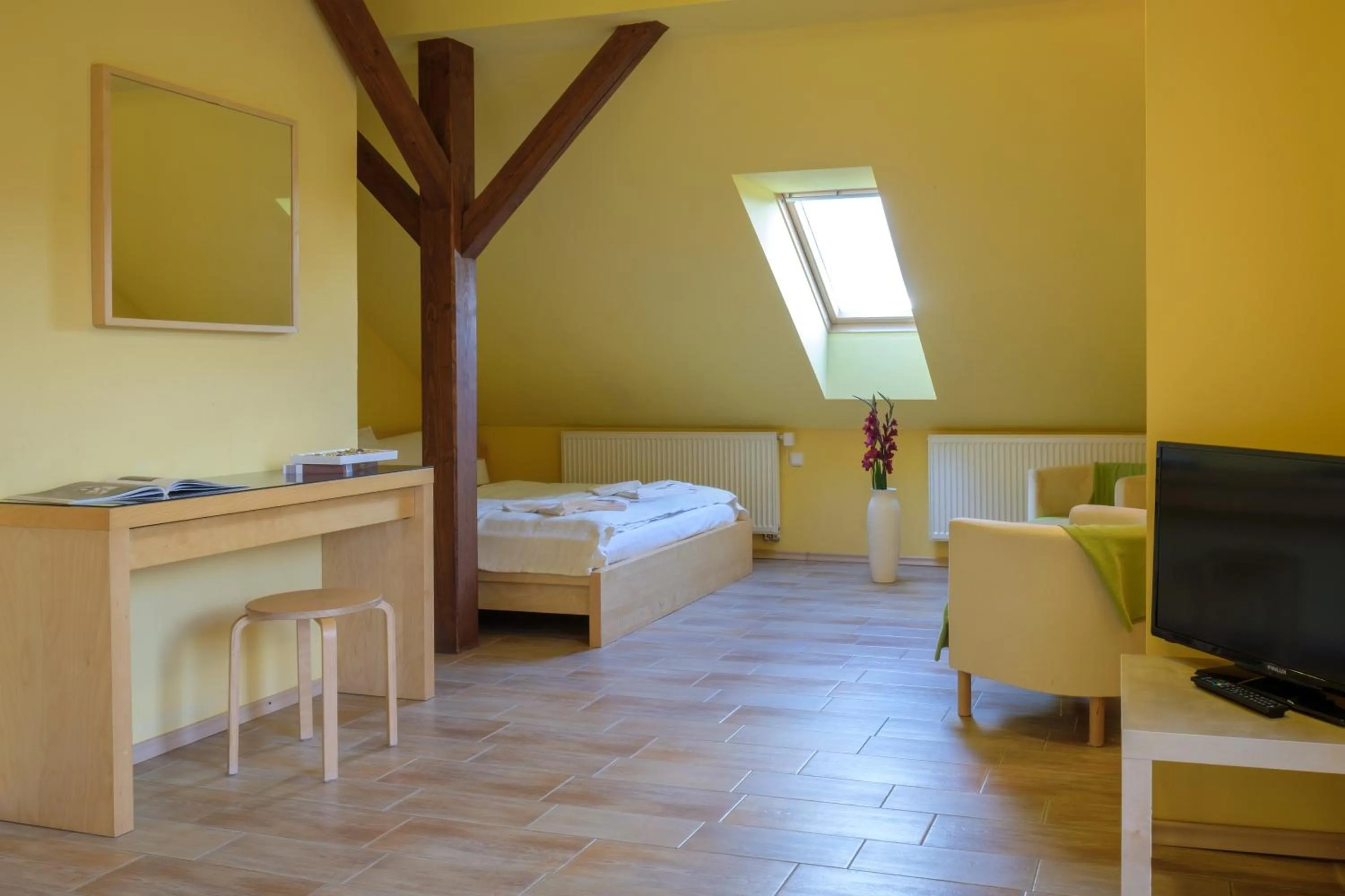 Bed in Hotel SLUNEČNÁ LOUKA