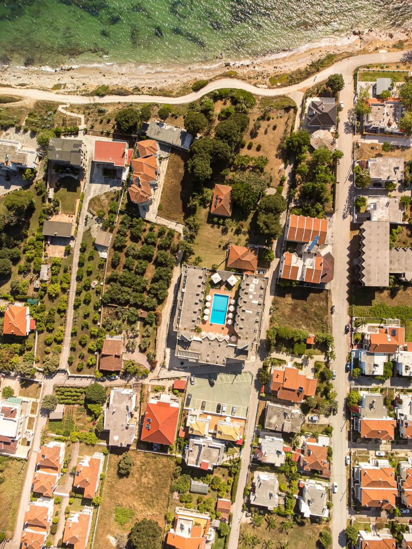 Location in Adonis Hotel