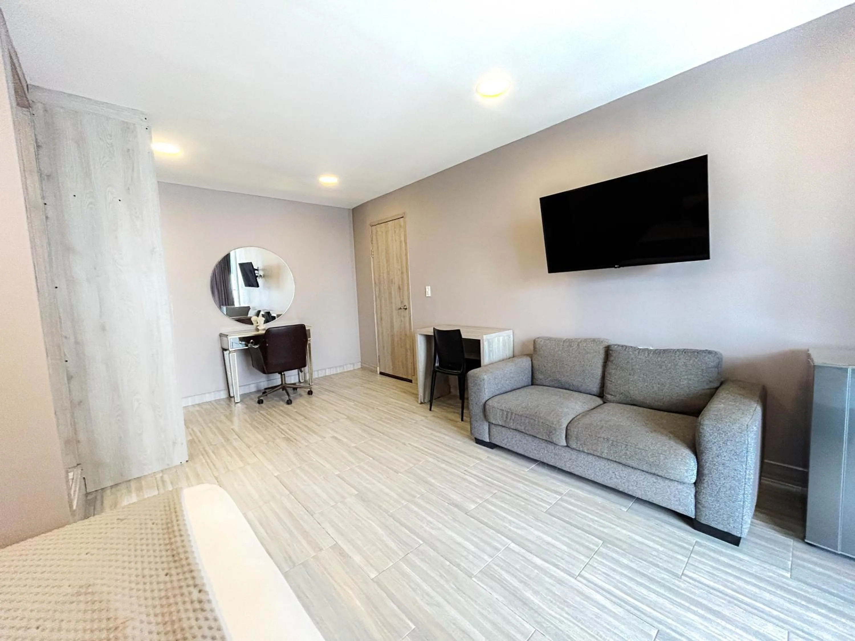 Bed in Bahia 79 Apartasuites Cerca al Centro