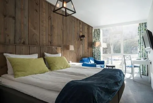 Bed in Hotel Union Geiranger Bad & Spa