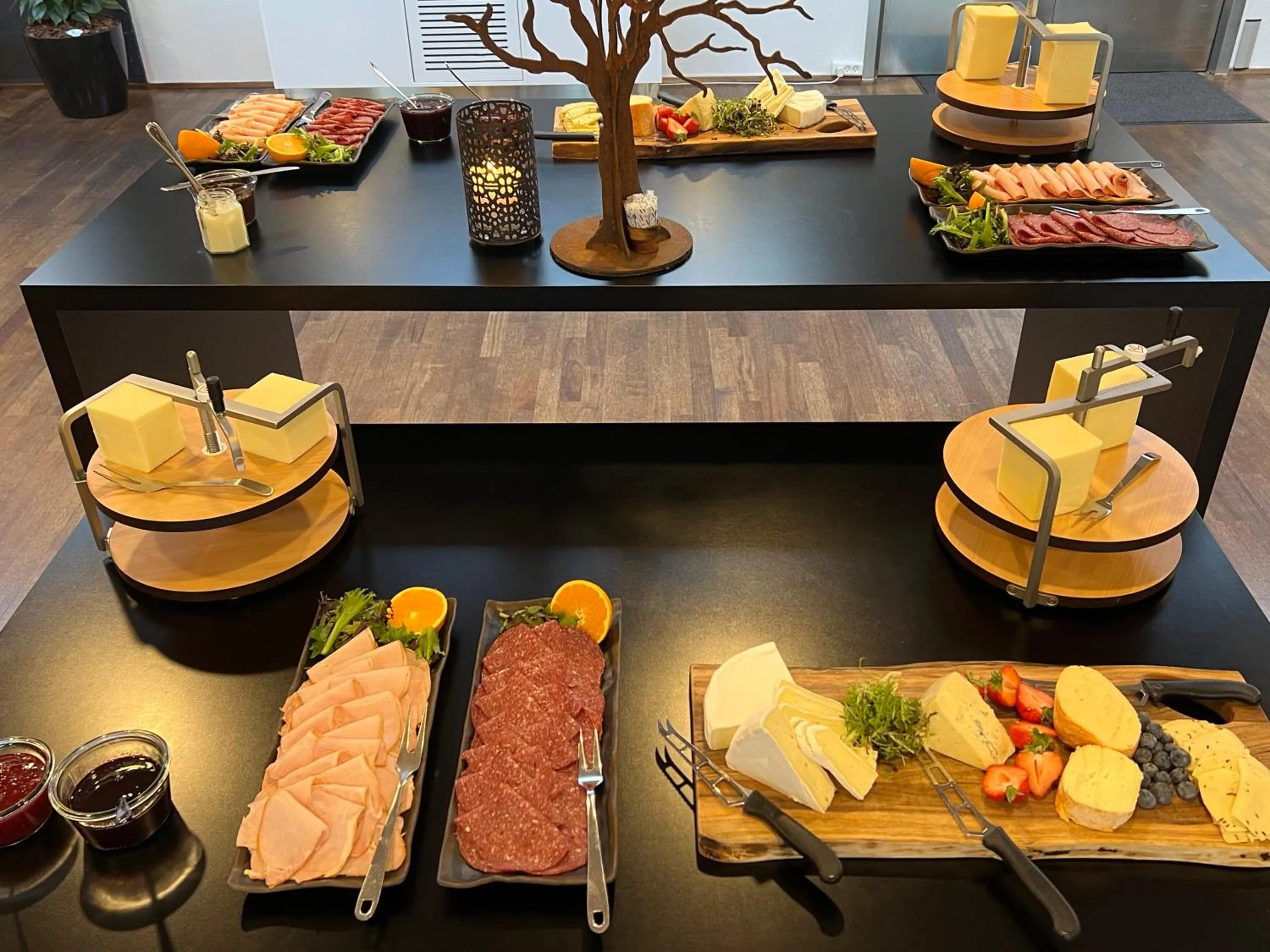 Breakfast in Vingsted Hotel & Konferencecenter