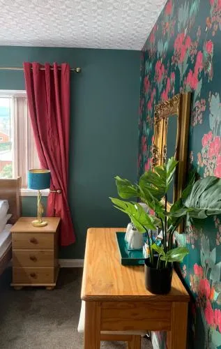 Waverley B & B