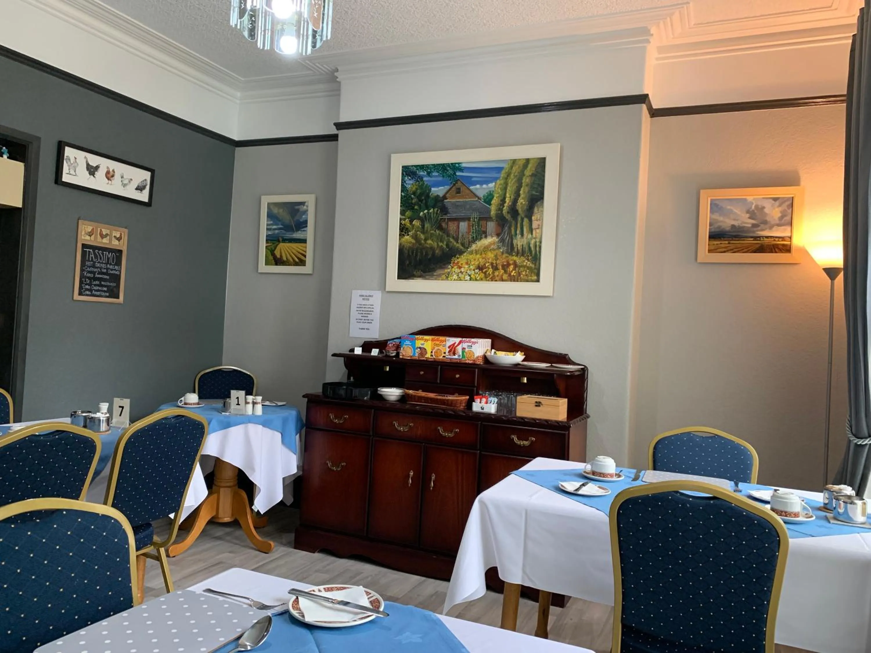 Dining area in Waverley B & B