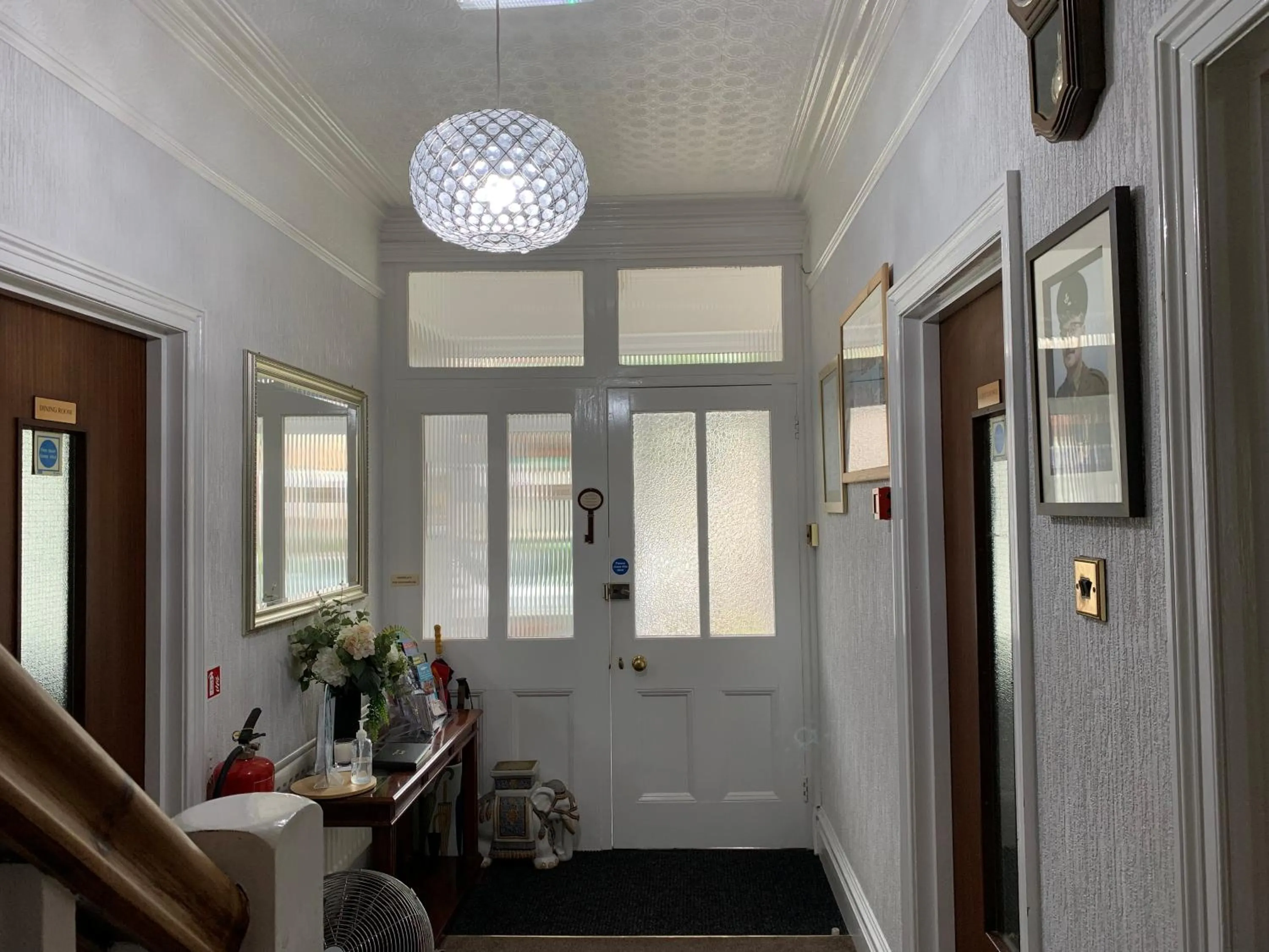 Property building in Waverley B & B