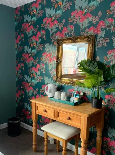 Waverley B & B