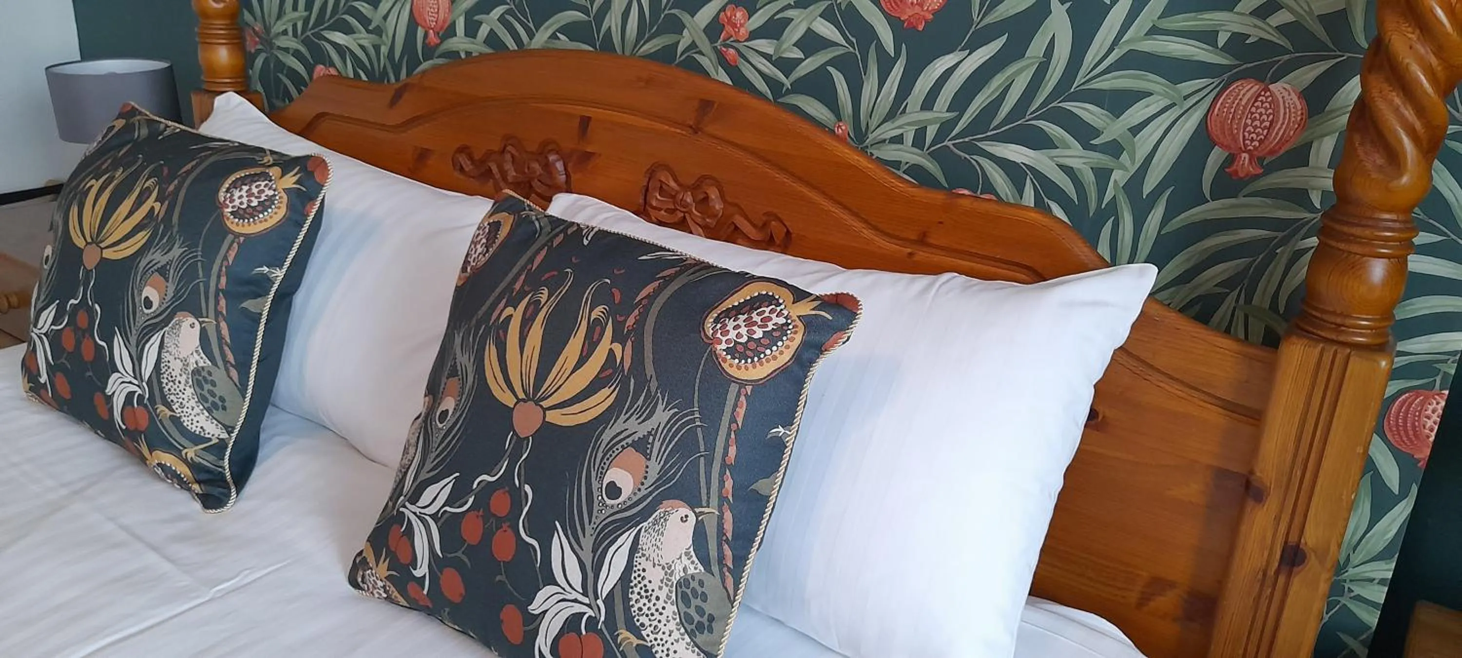 Decorative detail, Bed in Waverley B & B