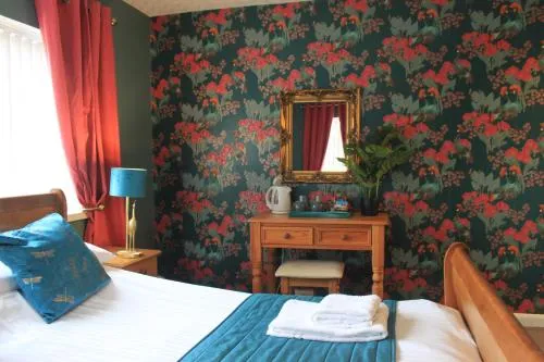 Waverley B & B
