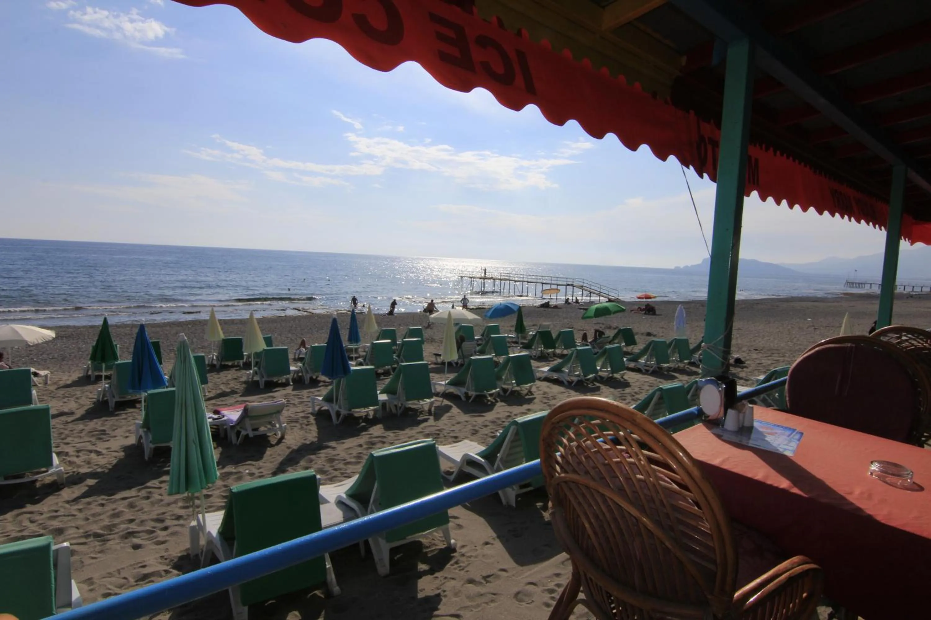 Beach in Bariscan Hotel