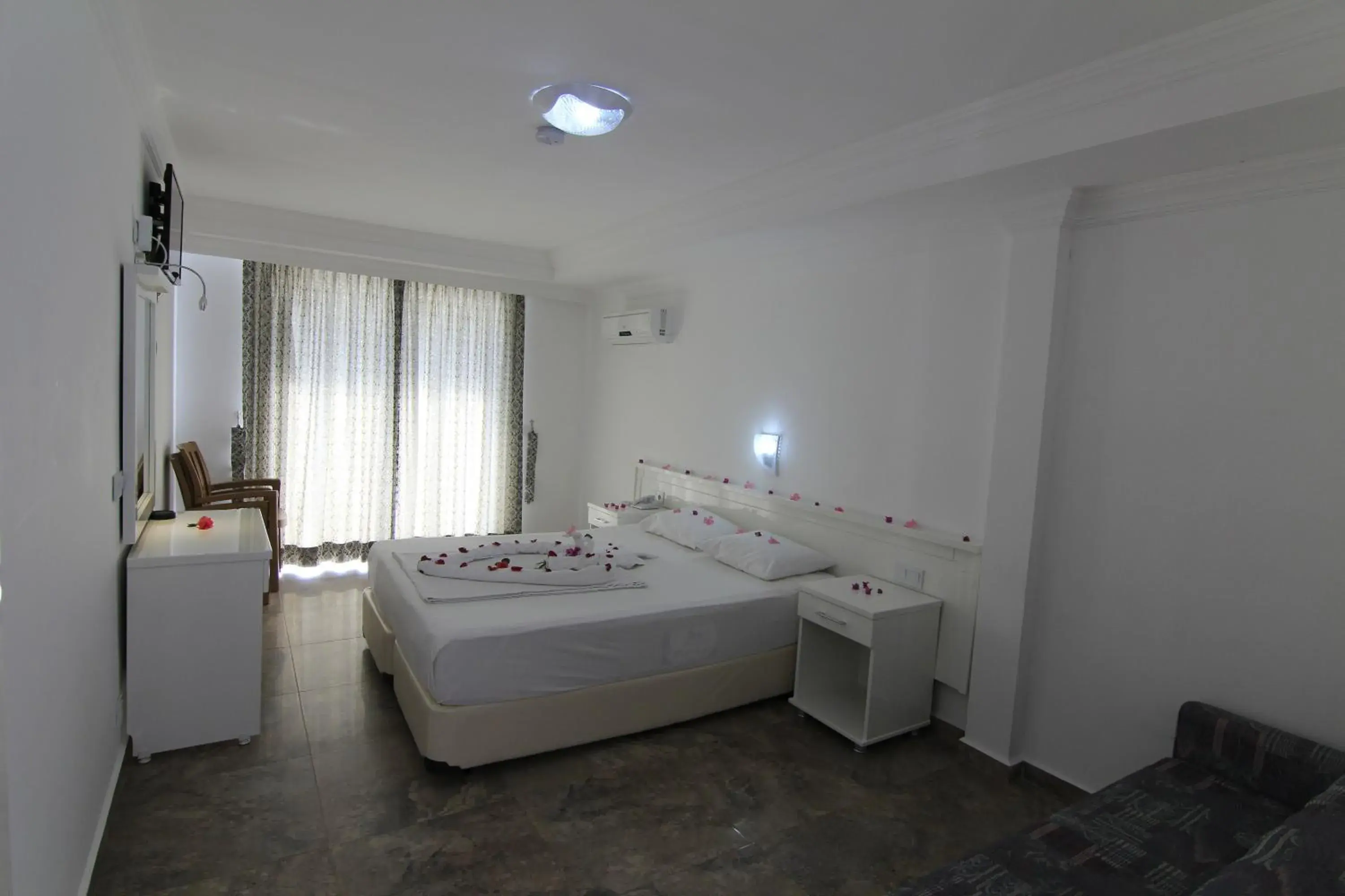 Bed in Bariscan Hotel Bed in Bariscan Hotel