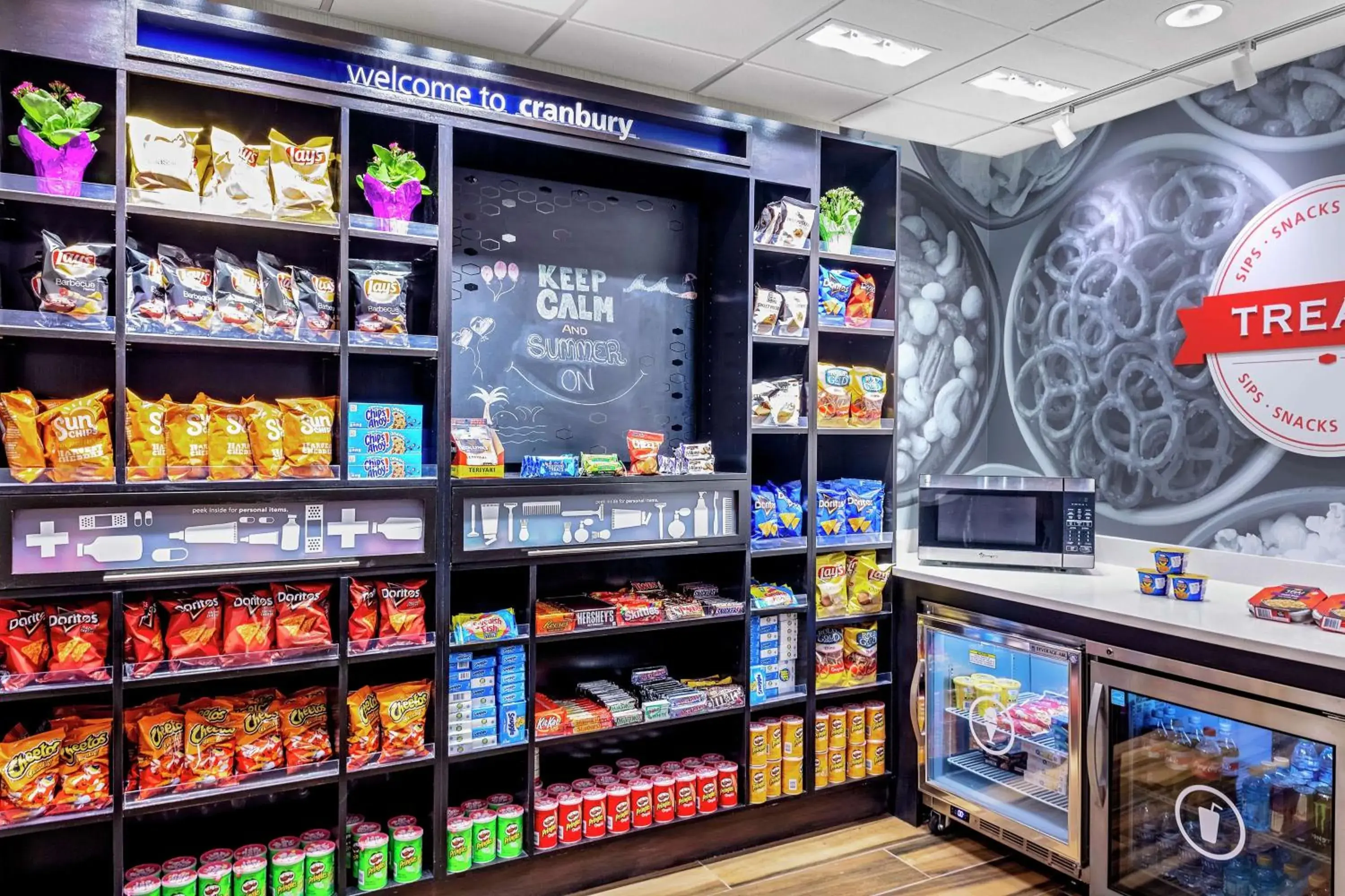 Food and drinks in Hampton Inn Cranbury Food and drinks in Hampton Inn Cranbury