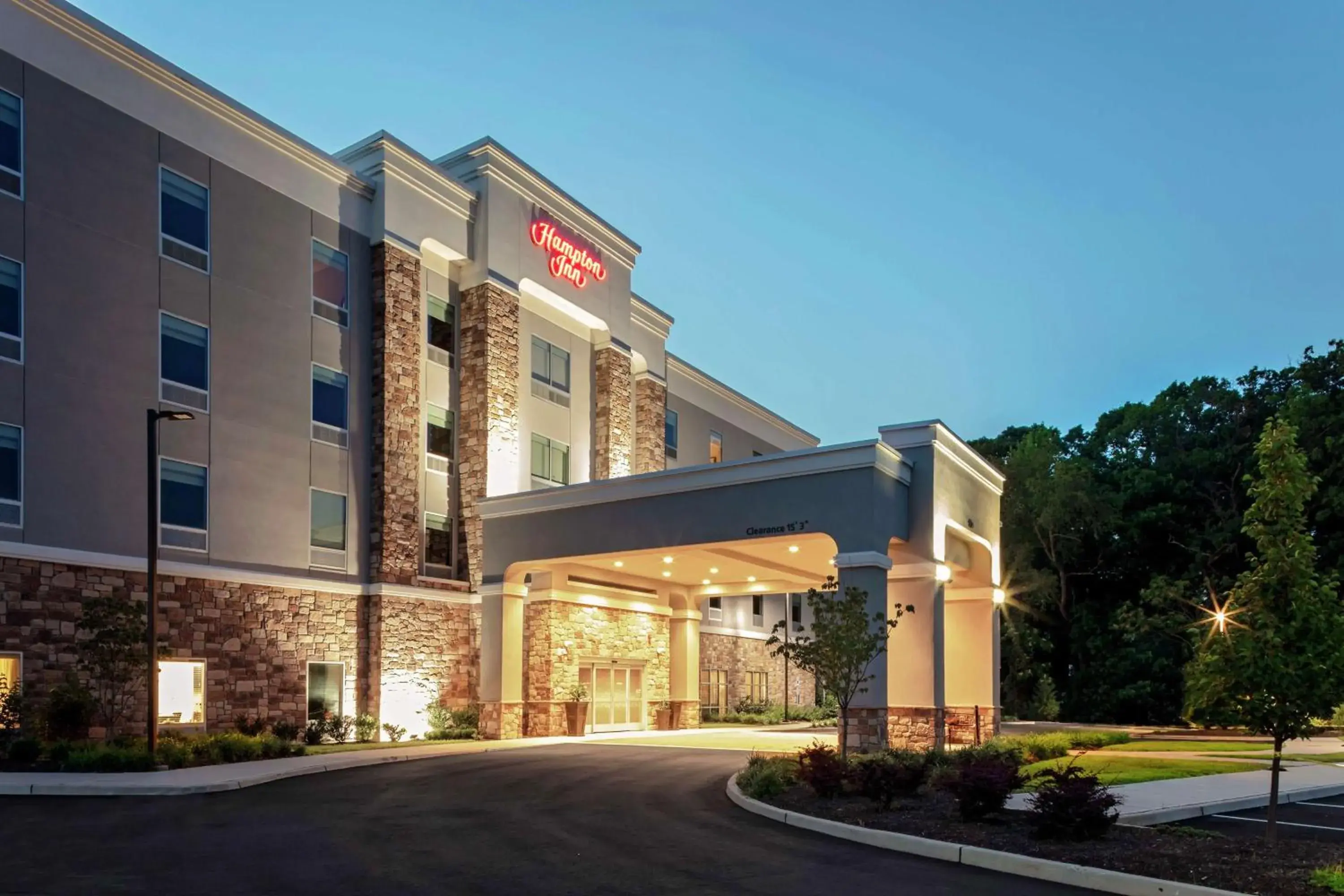 Property building in Hampton Inn Cranbury Property building in Hampton Inn Cranbury