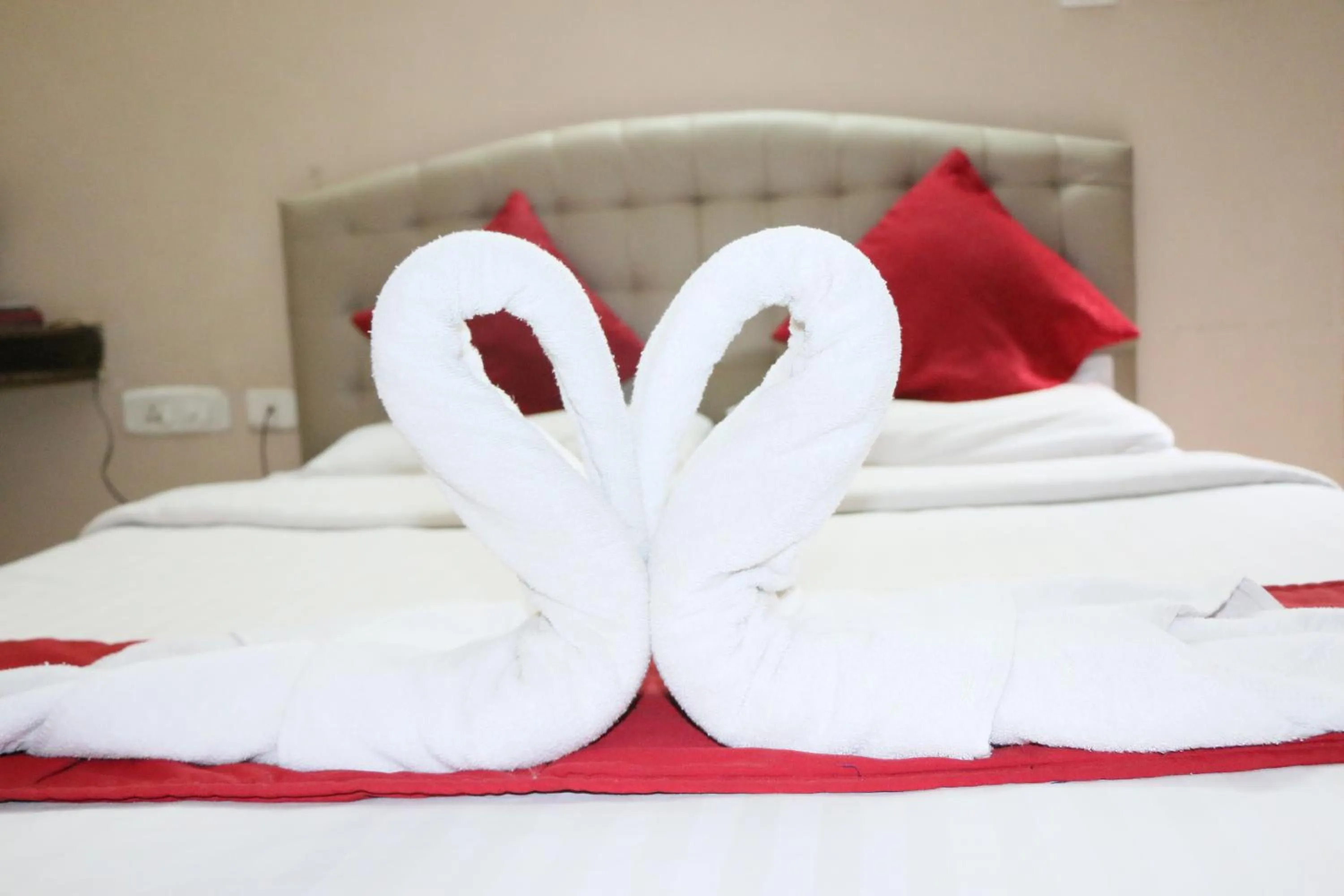 Bedroom, Bed in Hotel Akshaya