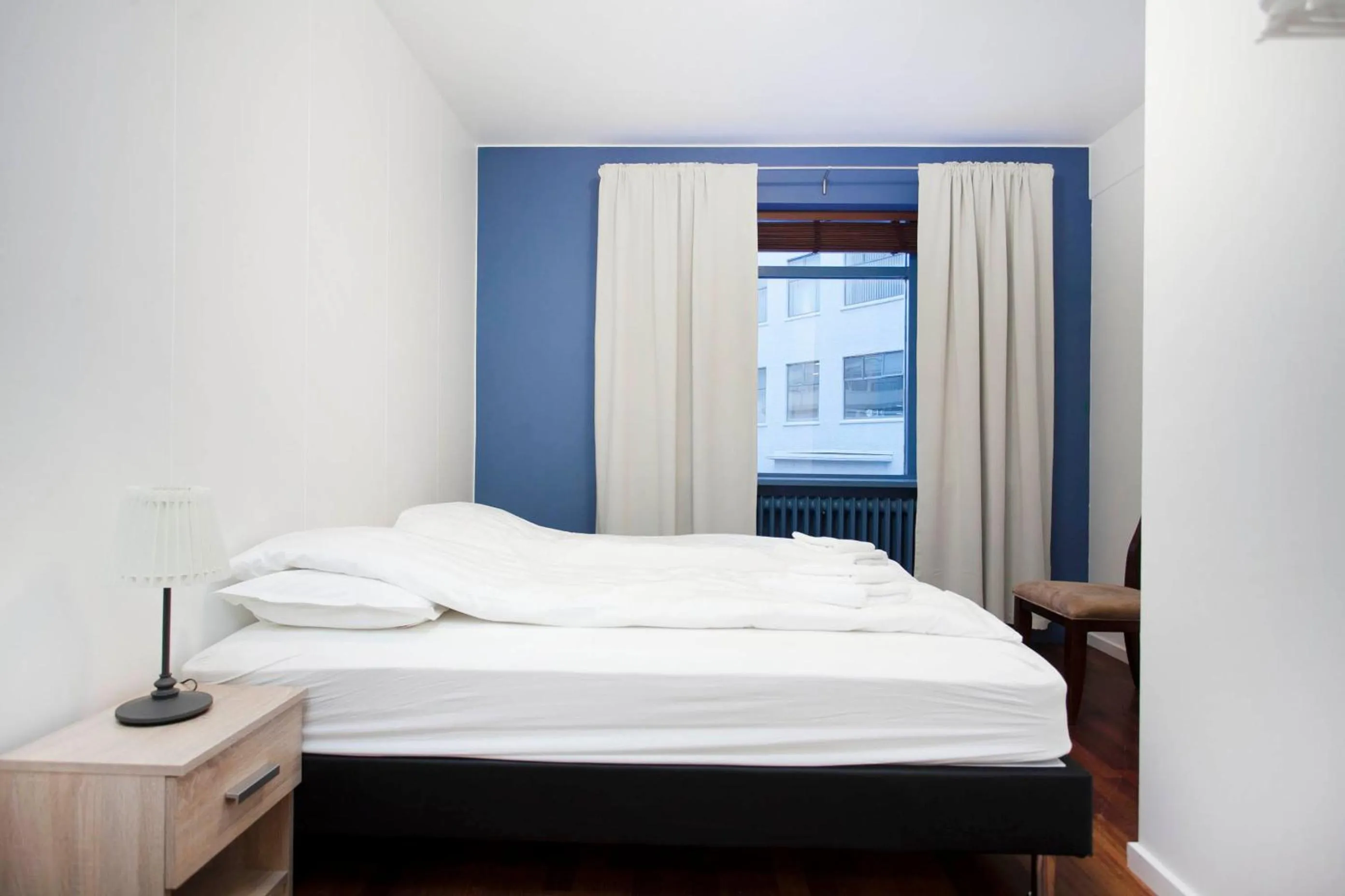 Bedroom, Bed in Odinn Reykjavik Skolavordustigur Apartments