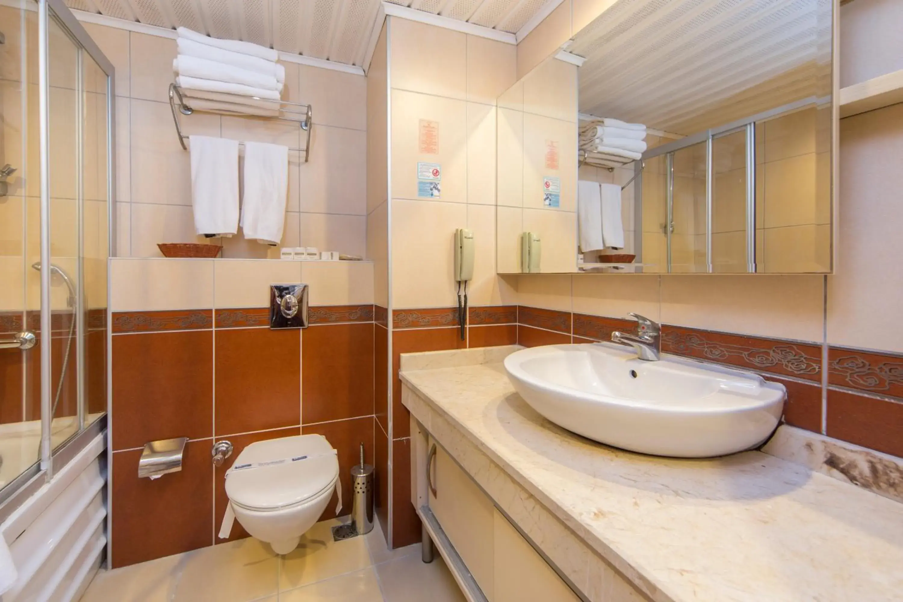 Sea view, Bathroom in Beach Club Doganay Hotel - All Inclusive