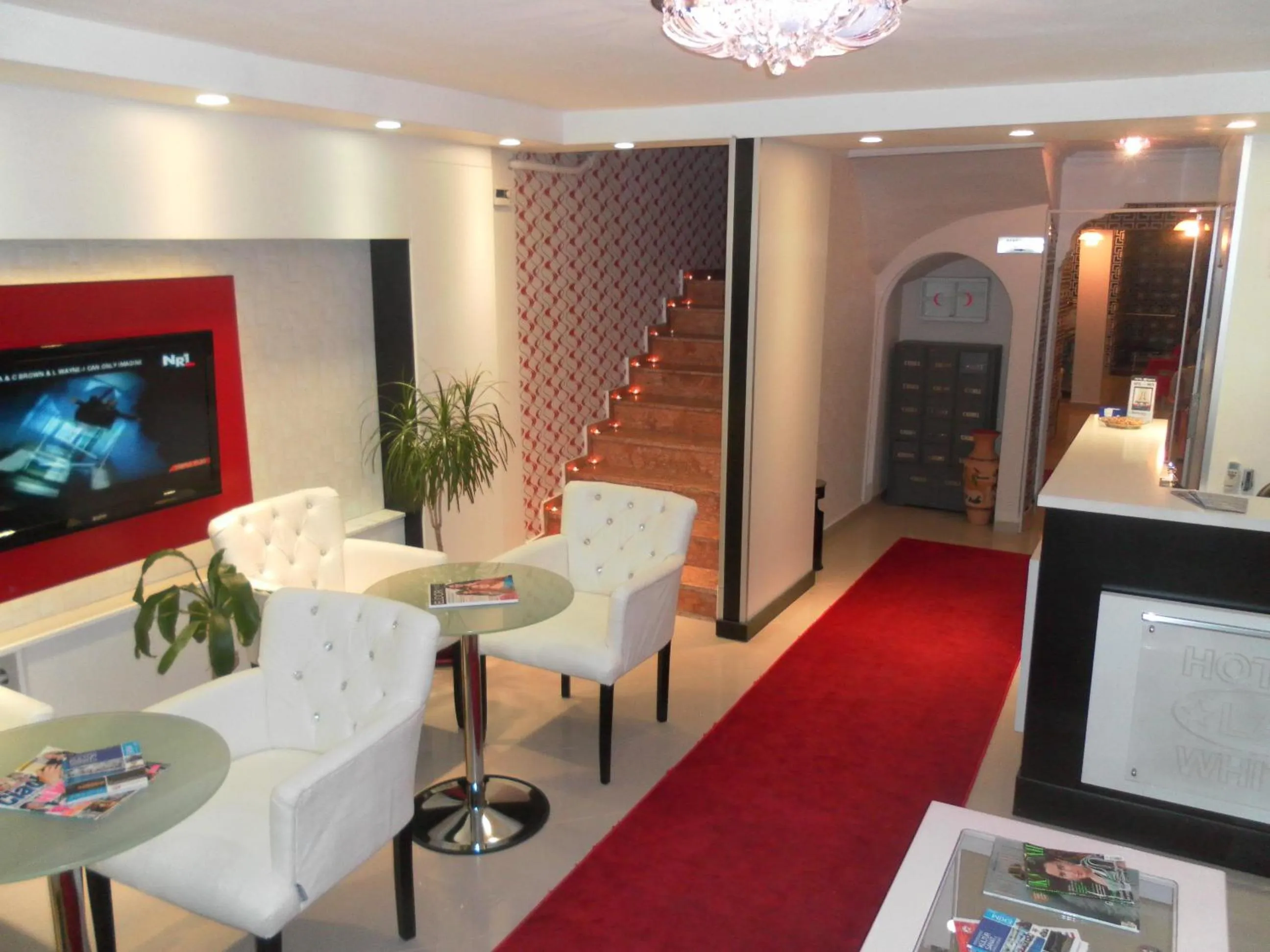 Lobby or reception in Hotel La White