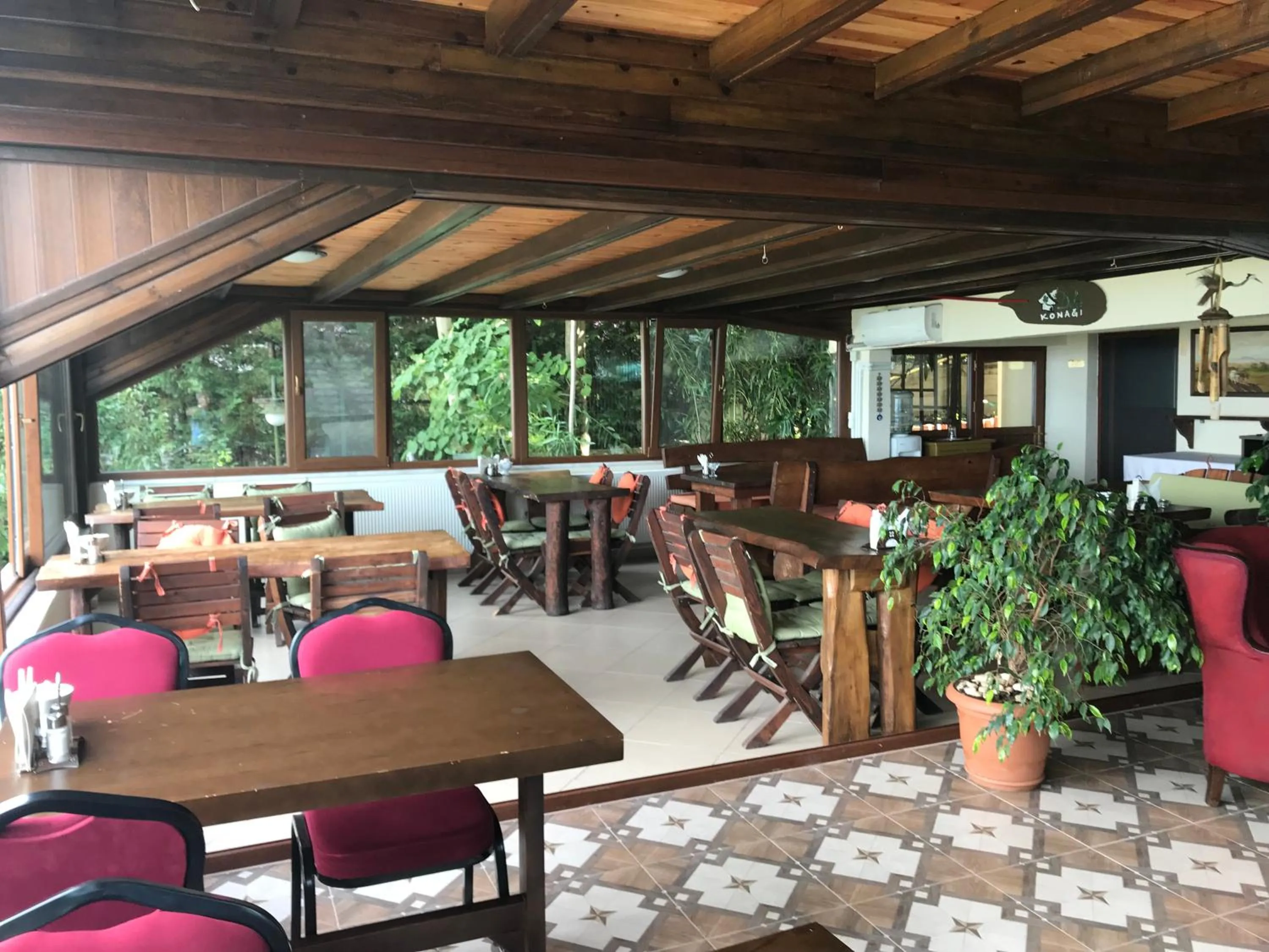 Restaurant/places to eat in Sapanca Dilek Konagi Hotel