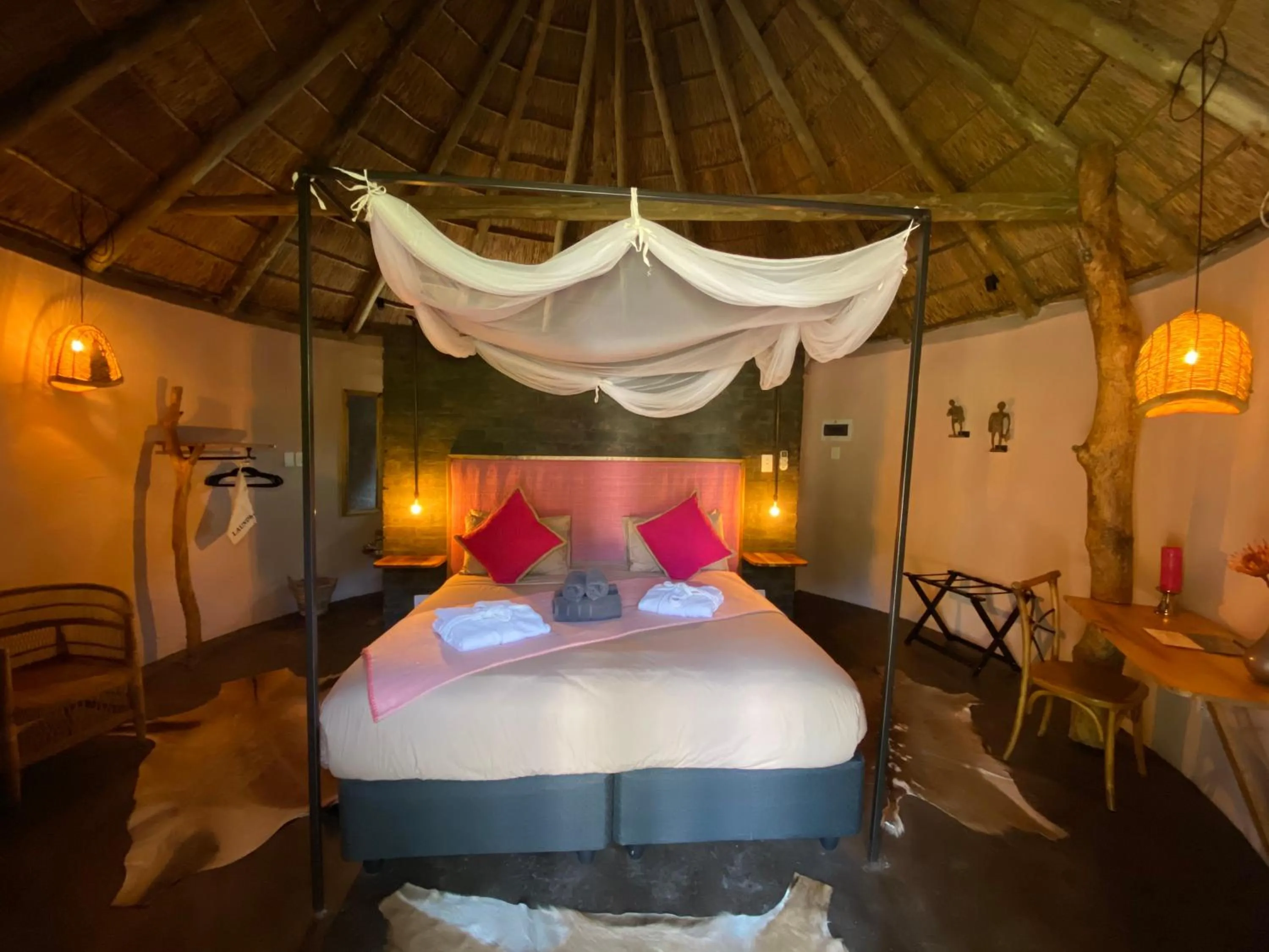 Bed in Addo African Home