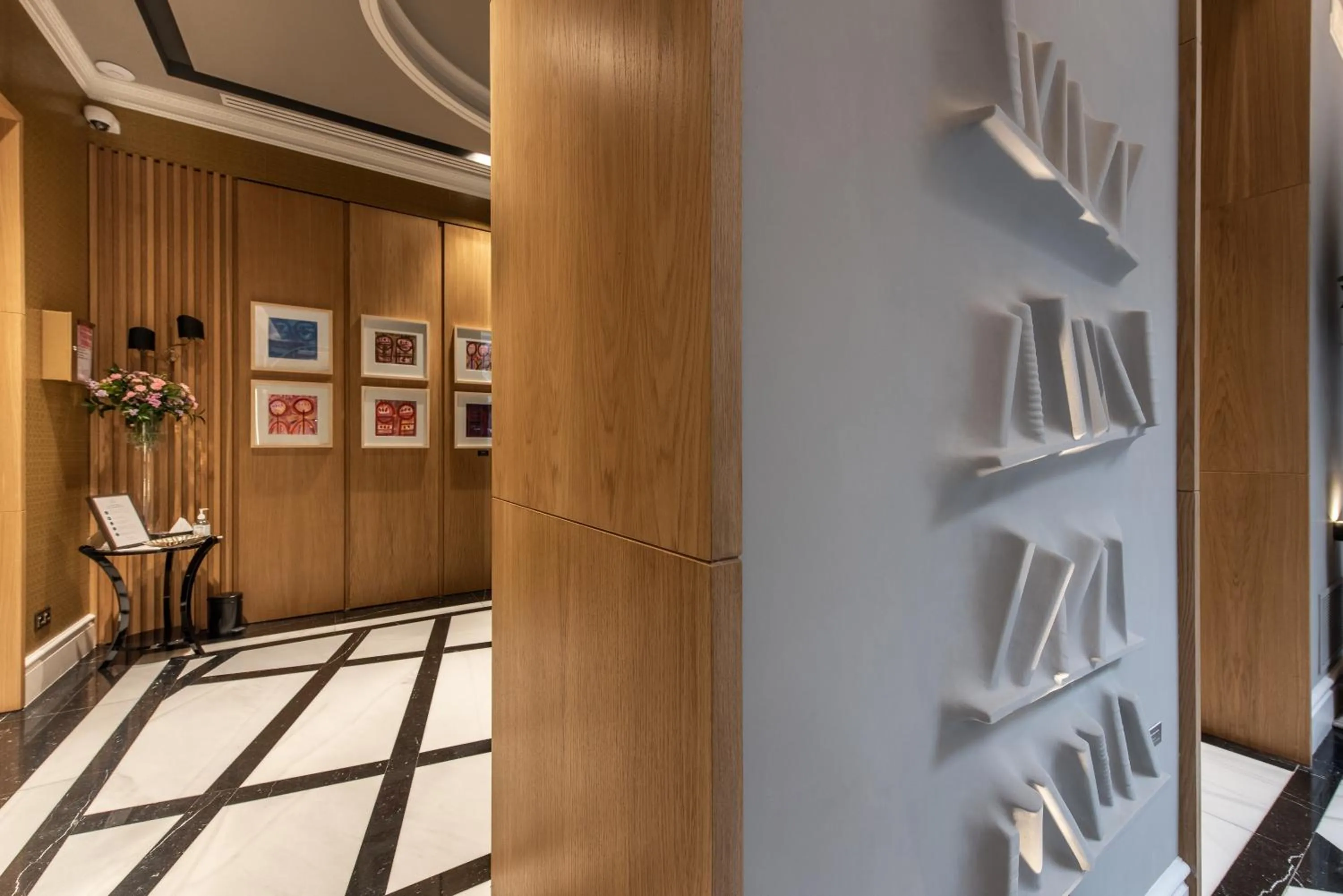 Lobby or reception in Hotel Casa Palacio María Luisa