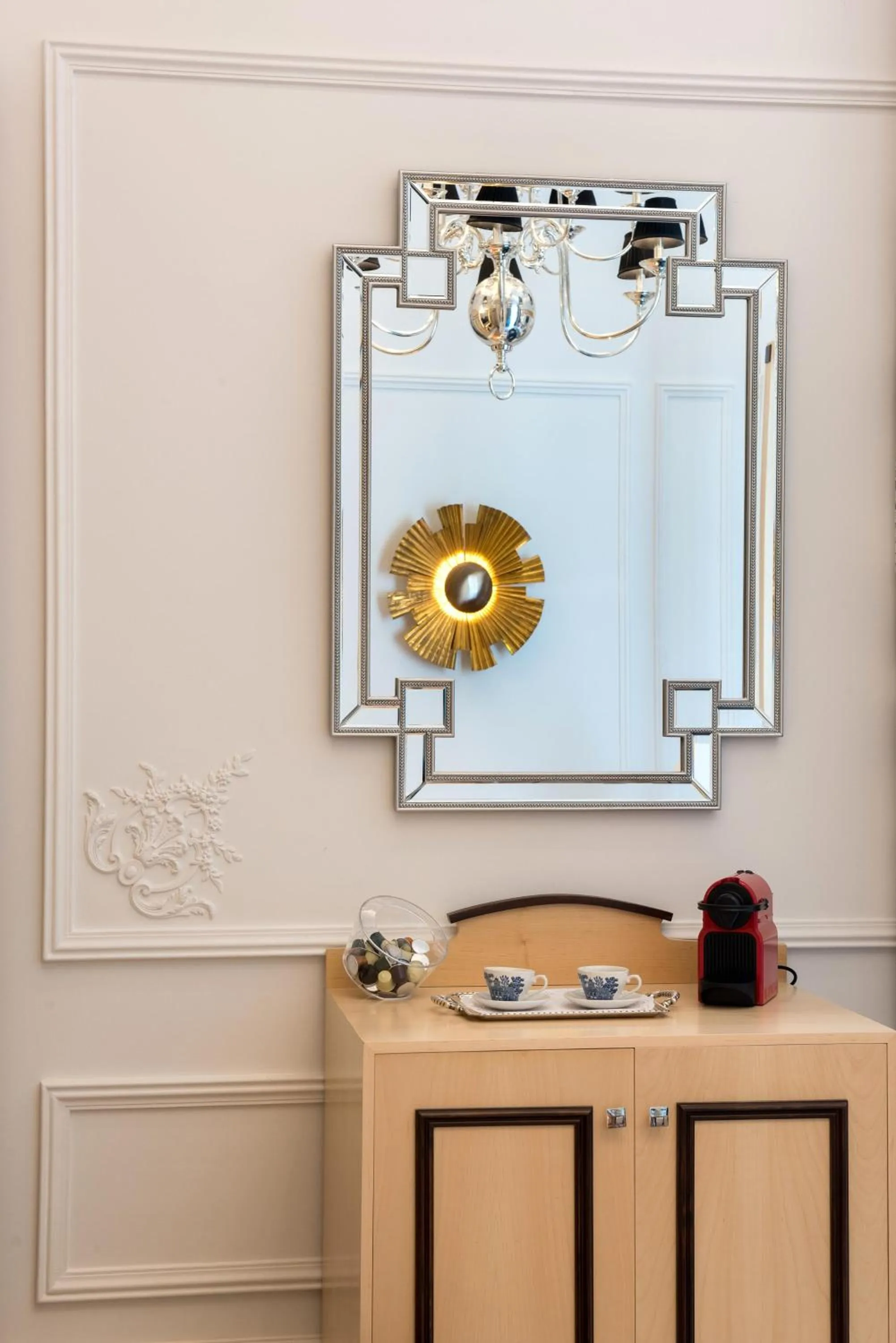 Decorative detail in Hotel Casa Palacio María Luisa