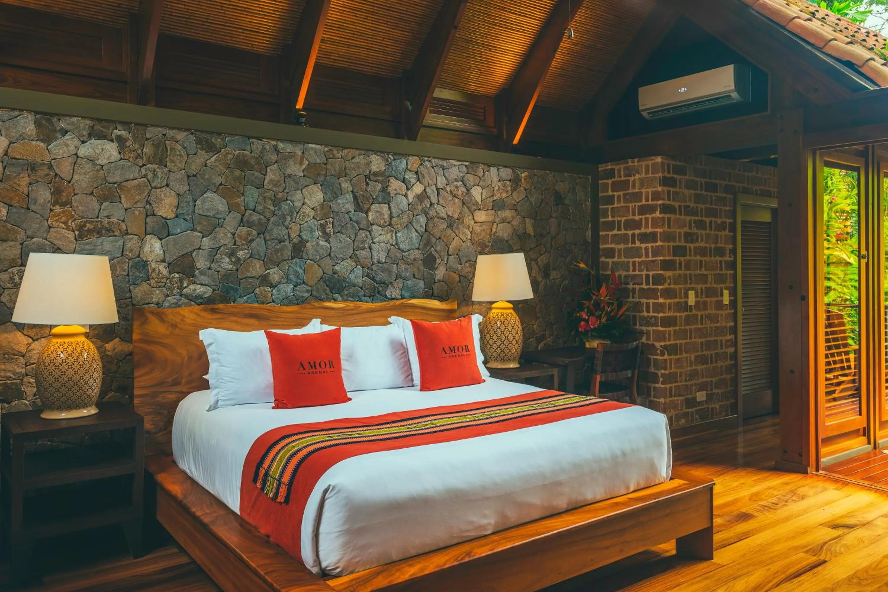 Bed in Amor Arenal Adults Friendly