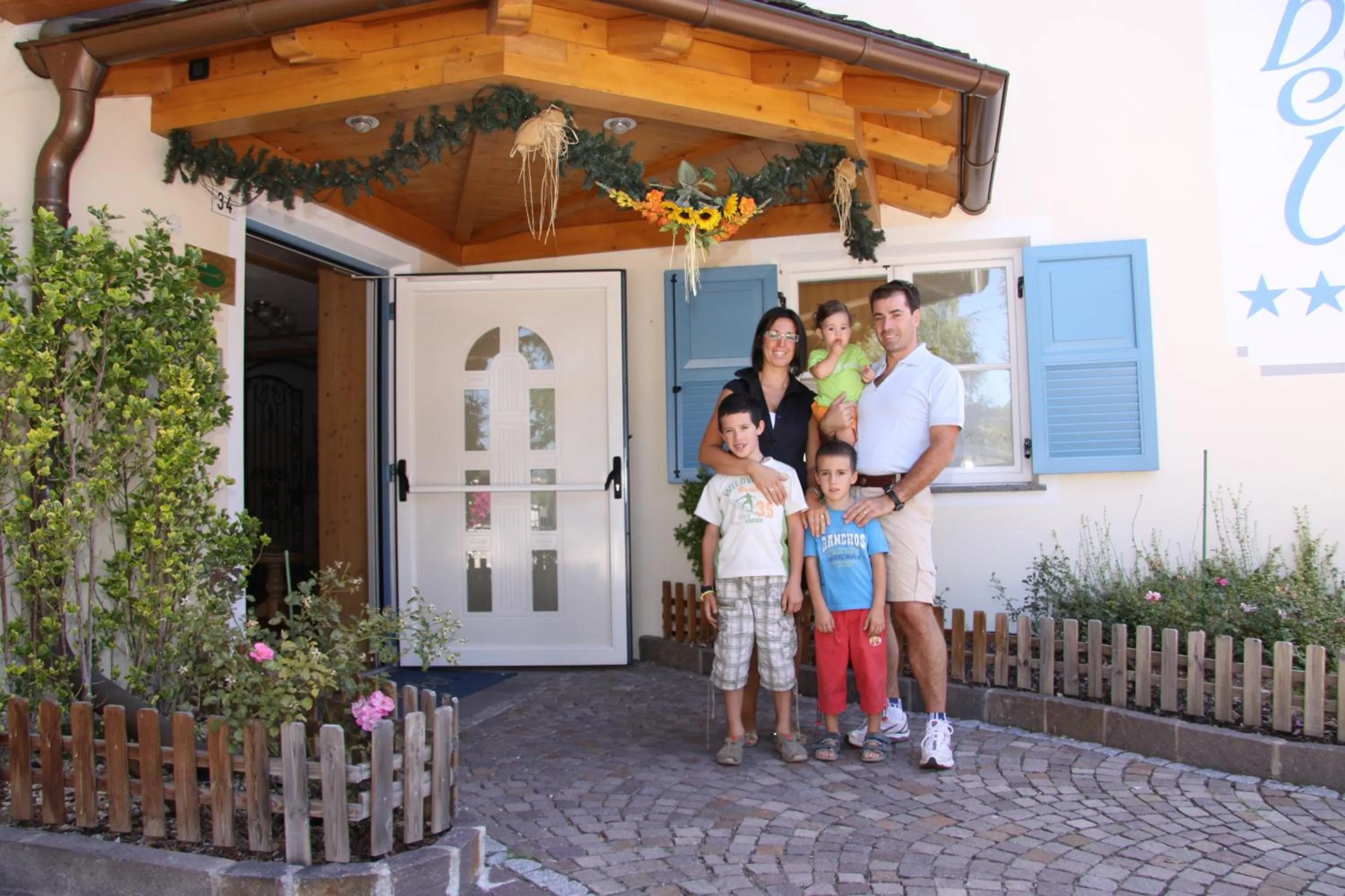 Staff in Residence Montebel