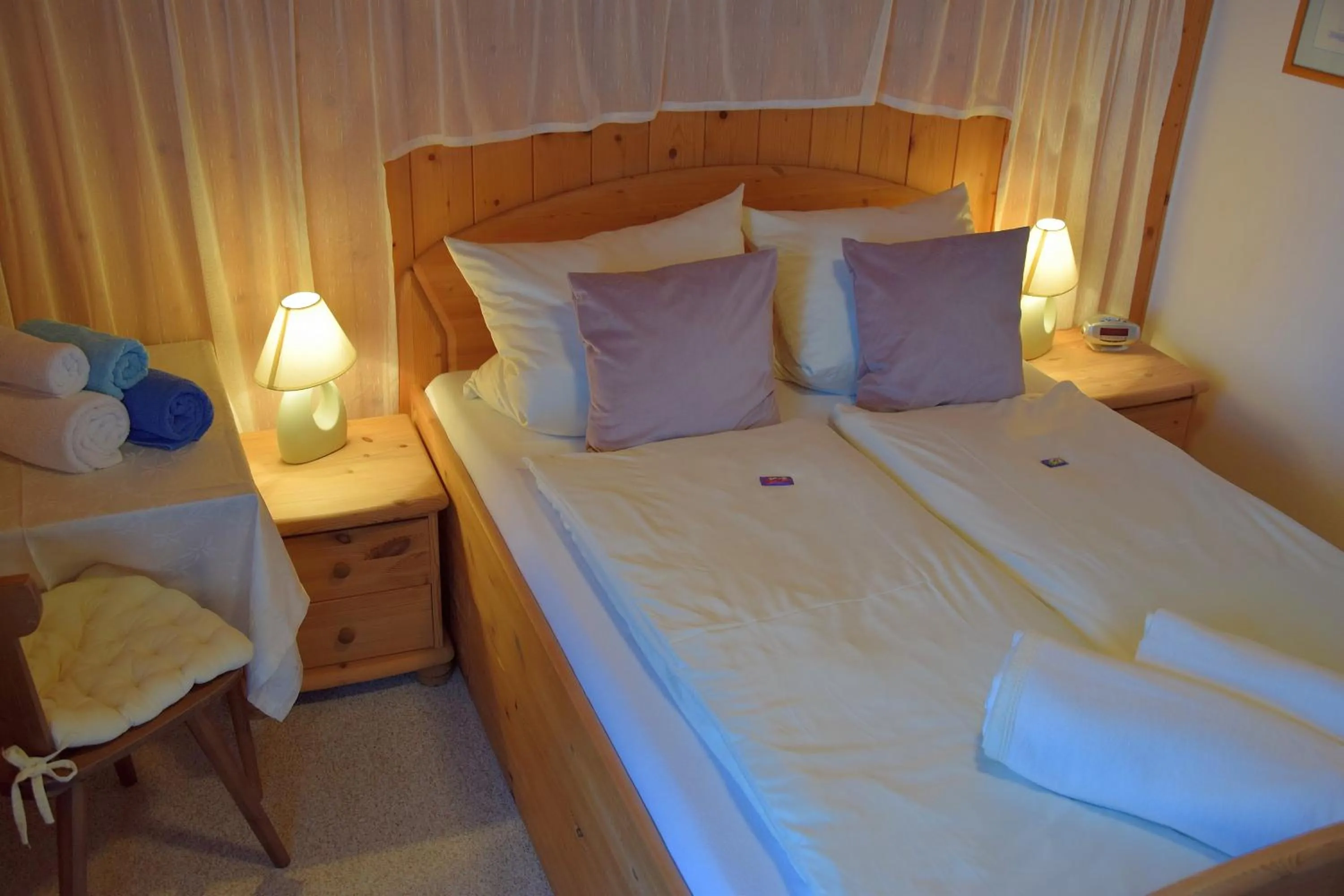 Photo of the whole room, Bed in Hotel Pension Schwaiger