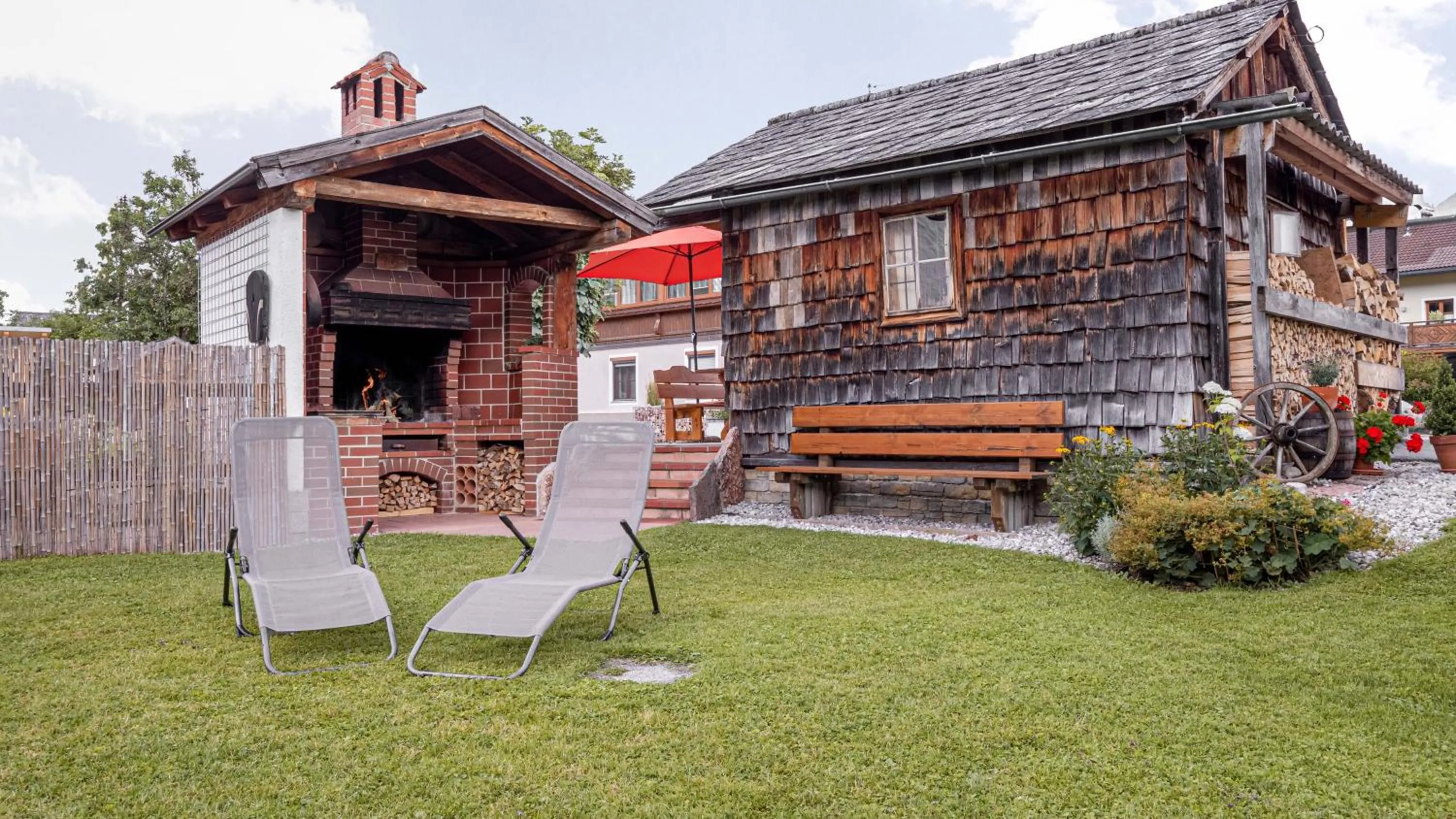 BBQ facilities in Haus Regina