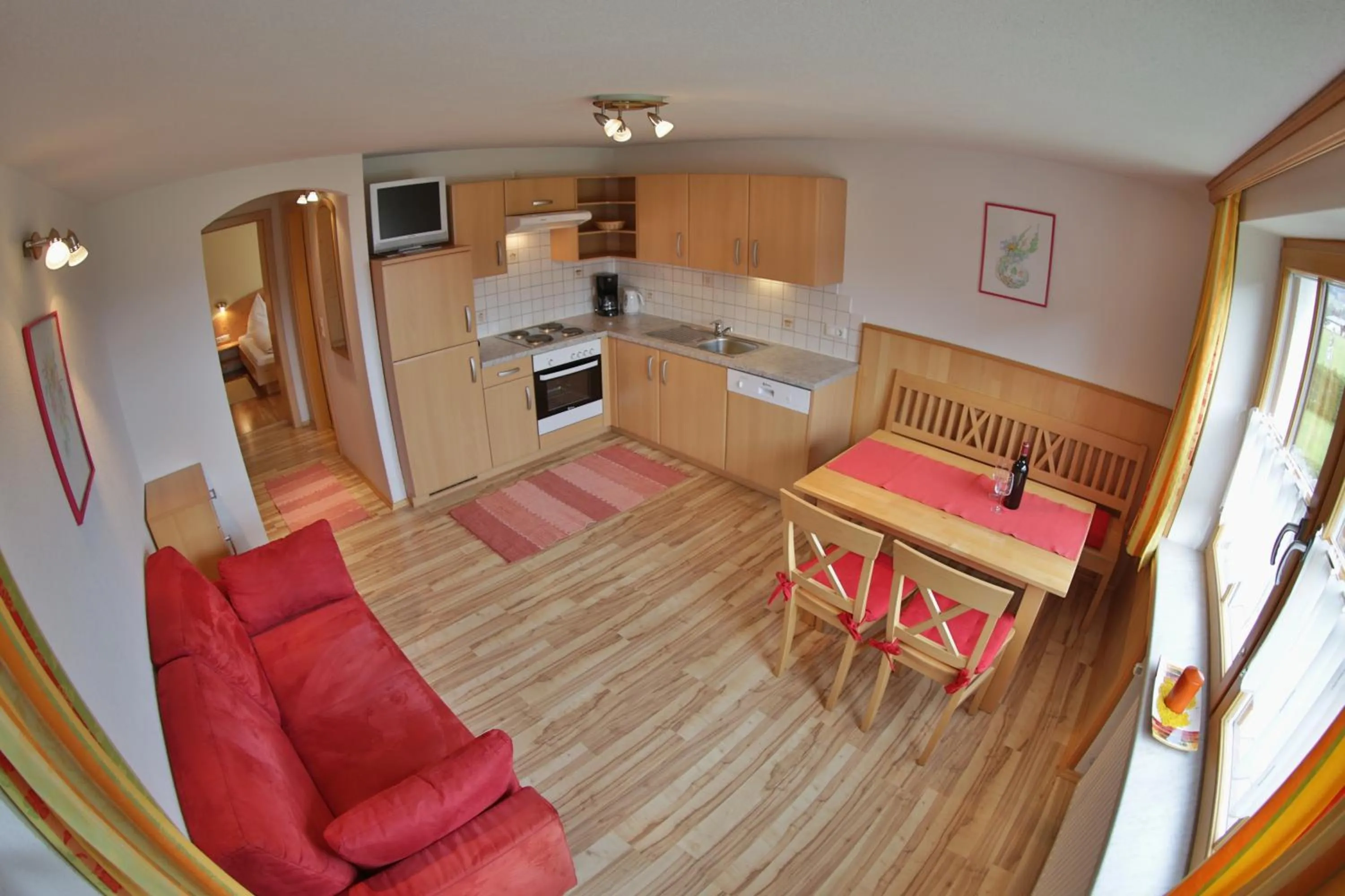 Kitchen or kitchenette in Haus Regina