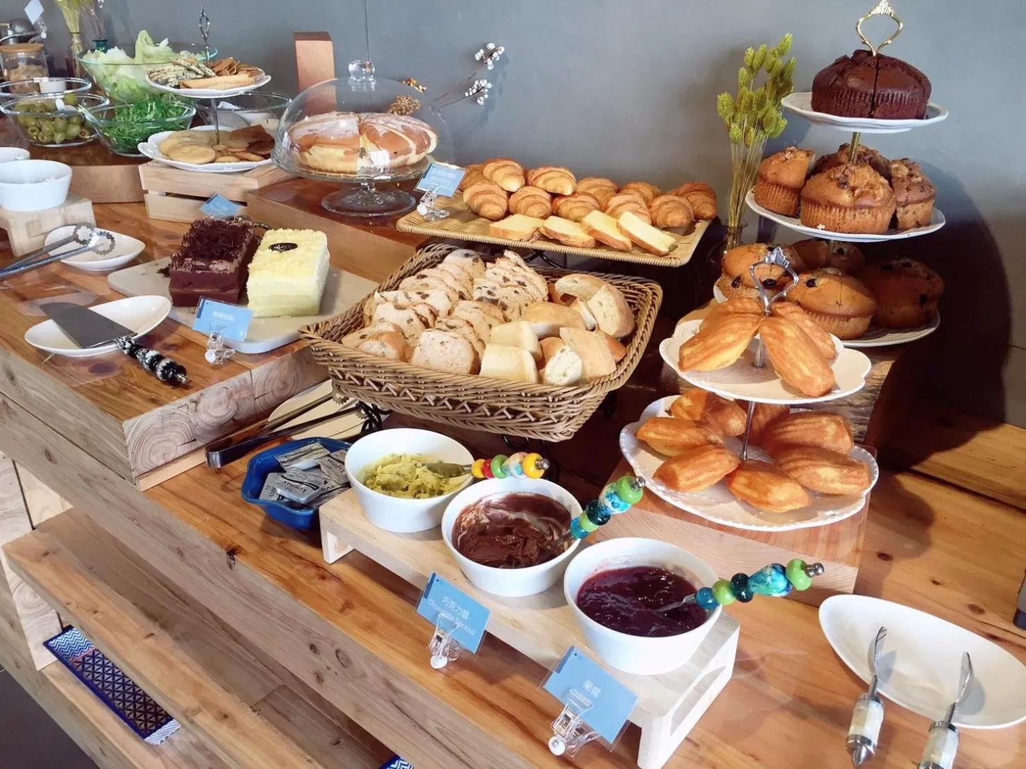 Restaurant/places to eat in SkyeBay Club