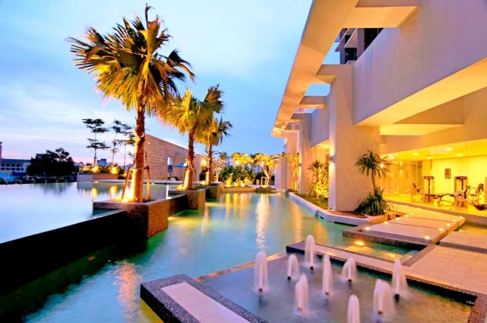 Property building in Platinum Suites at Swiss Garden