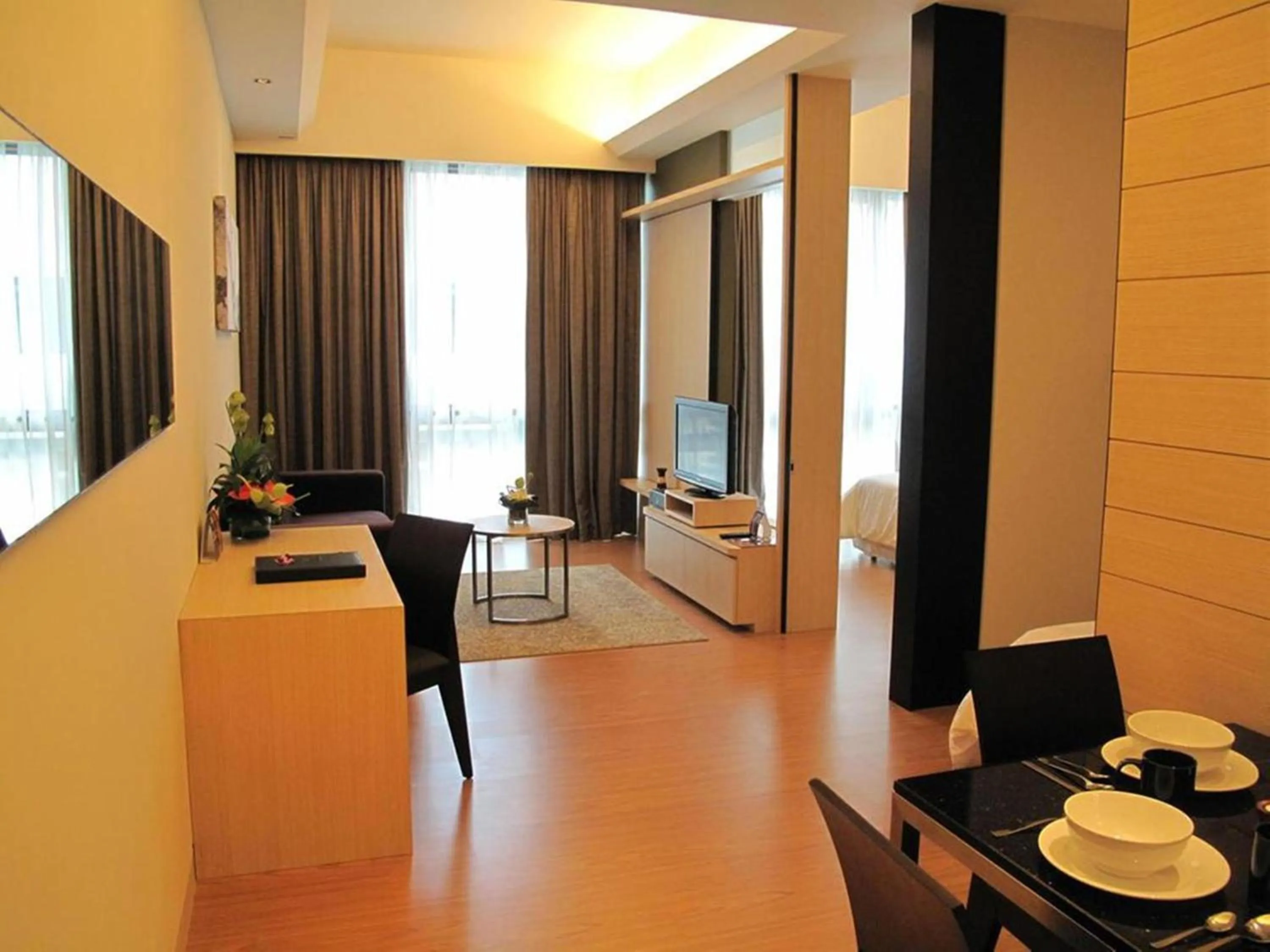 Platinum Suites at Swiss Garden