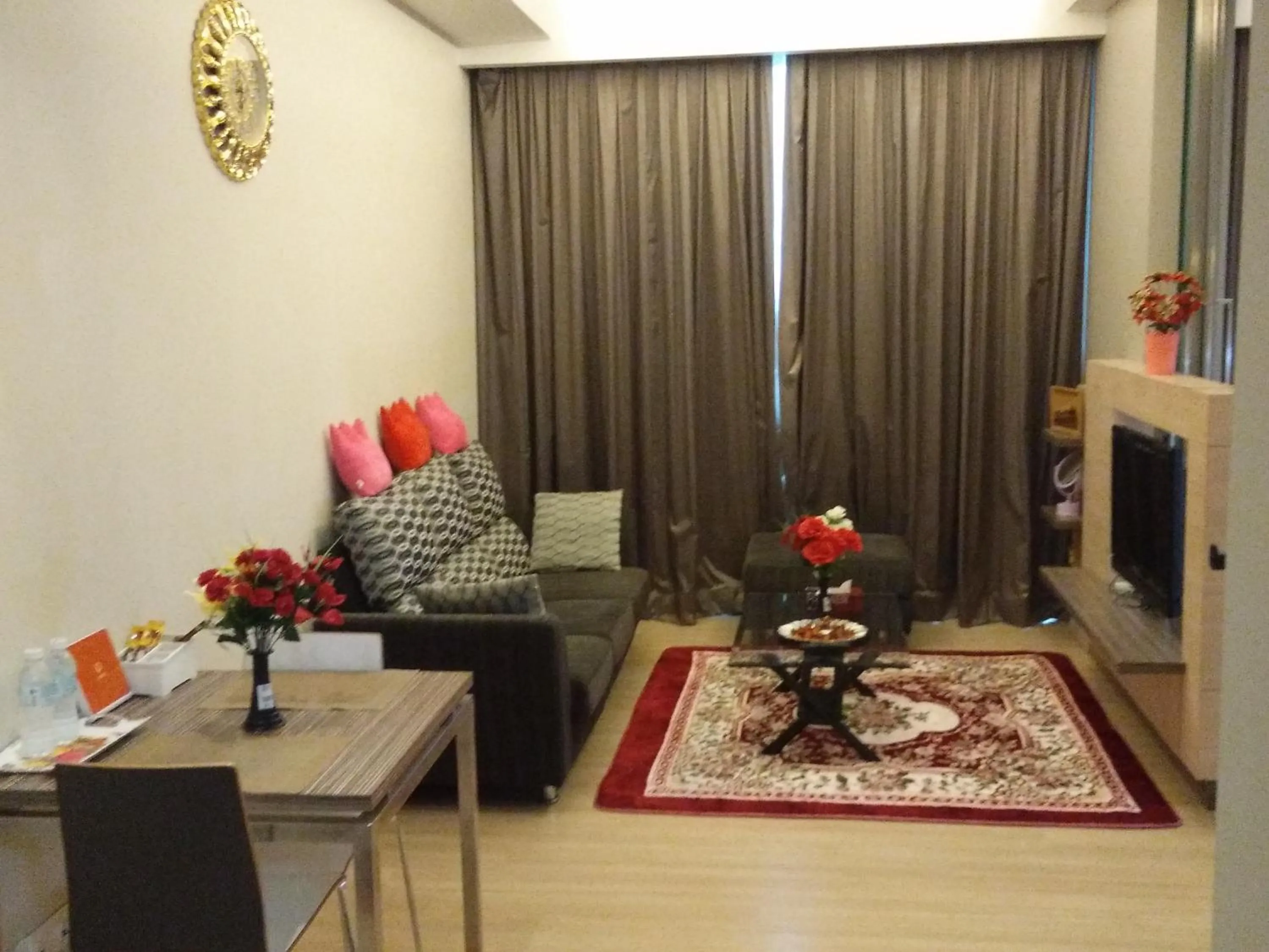 Platinum Suites at Swiss Garden