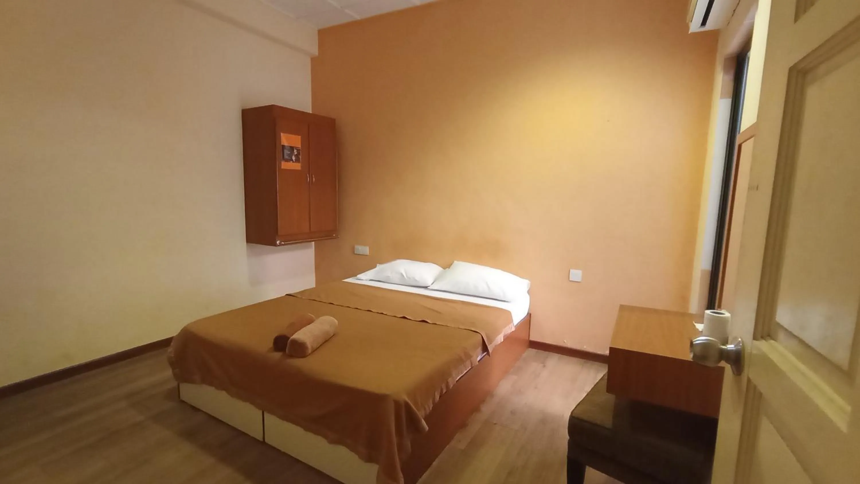 Straits Settlement Inn